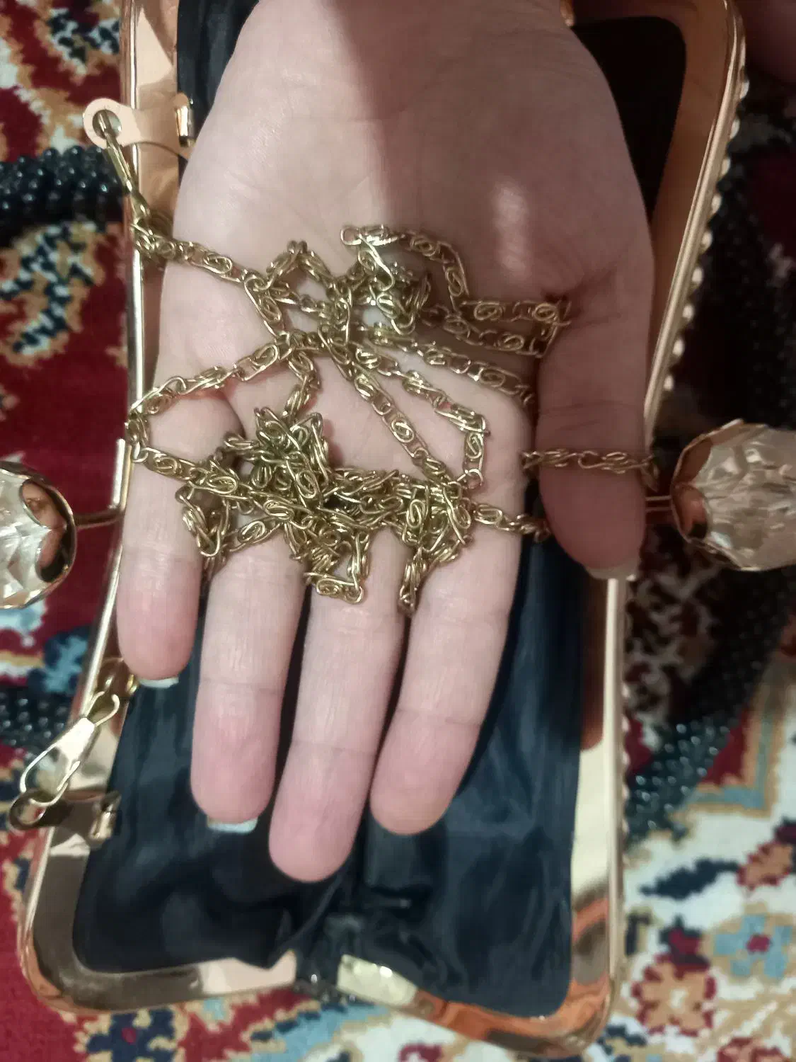 کیف مجلسی|کیف، کفش، کمربند|قائن, |دیوار