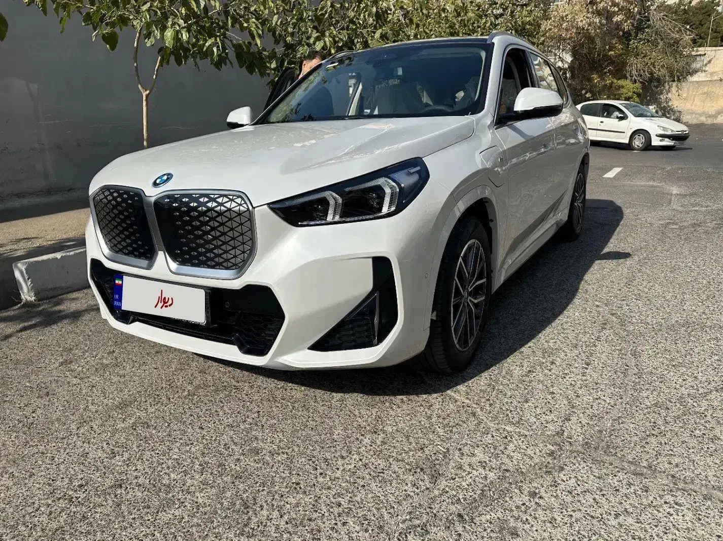 Ix1 2025|خودرو سواری و وانت|تهران, شیراز|دیوار