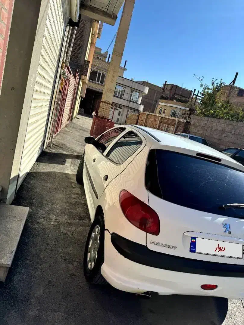 خودروی سواری ۲۰۶تیپ۵دریچه سیمی|خودرو سواری و وانت|سردشت, |دیوار