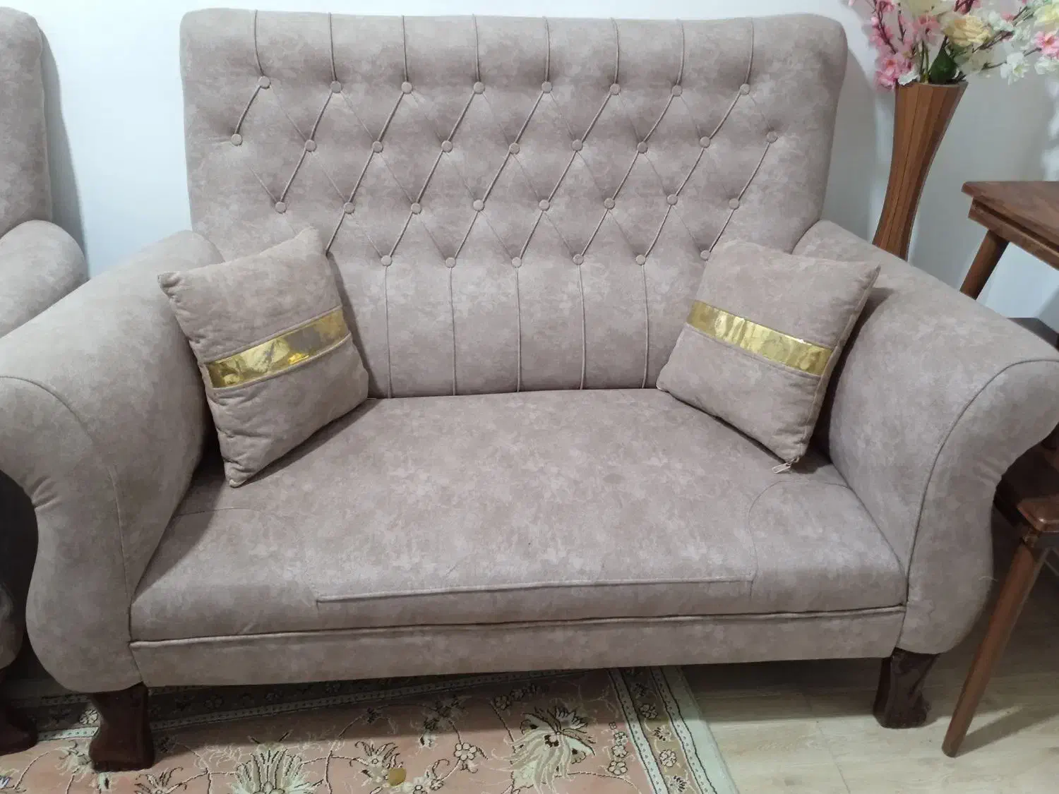 مبل راحتی ۲۵تومن|مبلمان خانگی و میز عسلی|سبزوار, فرهنگیان|دیوار