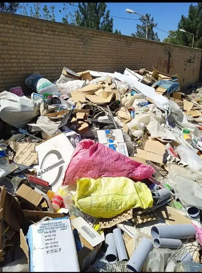 خرید کتاب کاغذ کارتون با باسکول دیجیتال در محل شما|عمدهفروشی|مشهد, عبادی|دیوار