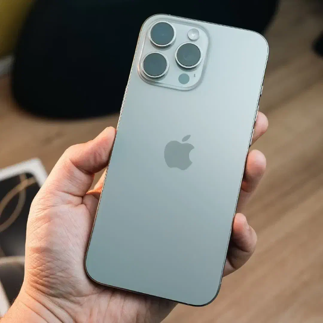 آیفون ۱۵|موبایل|صدرا-فارس, فاز ۱|دیوار