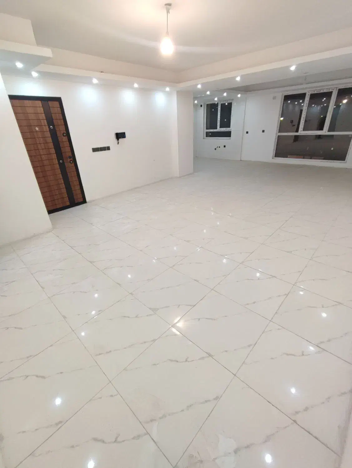 فروش 105متری باپارکینگ/مخابرات آزاده بالا|فروش آپارتمان|قرچک, مهدیه|دیوار