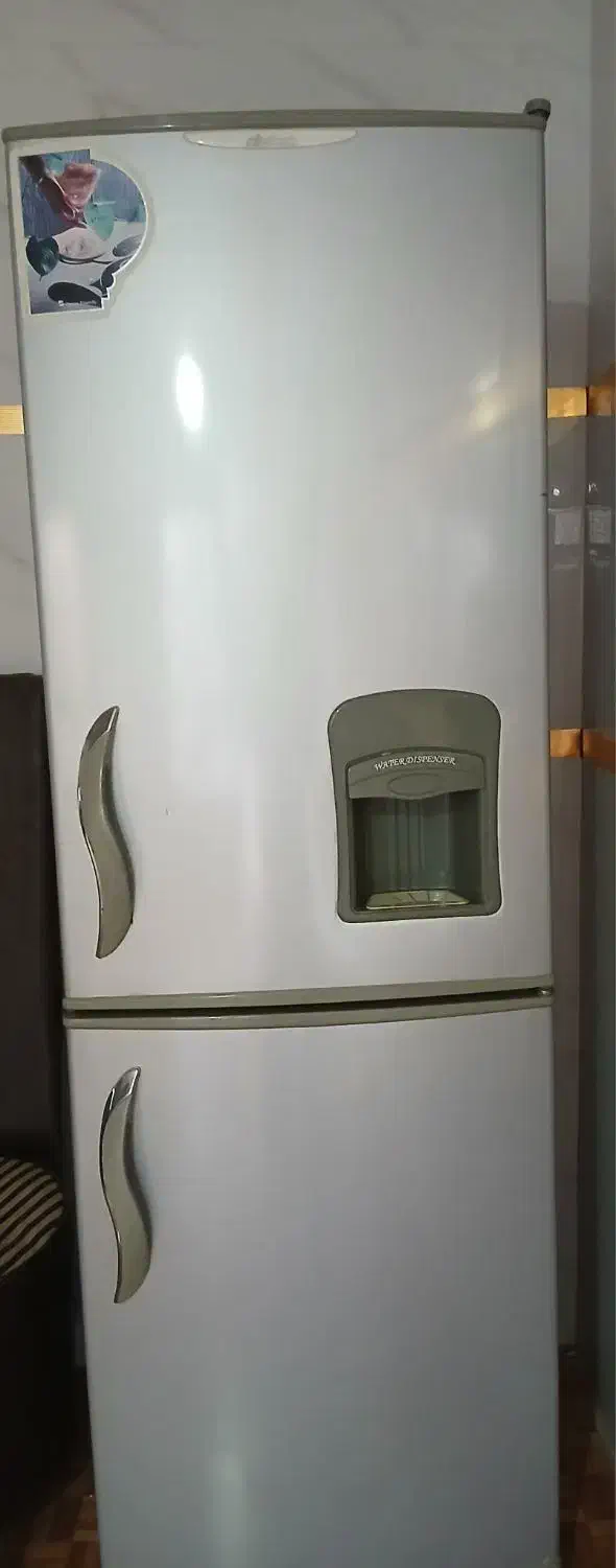 یخچال|یخچال و فریزر|قروه, |دیوار