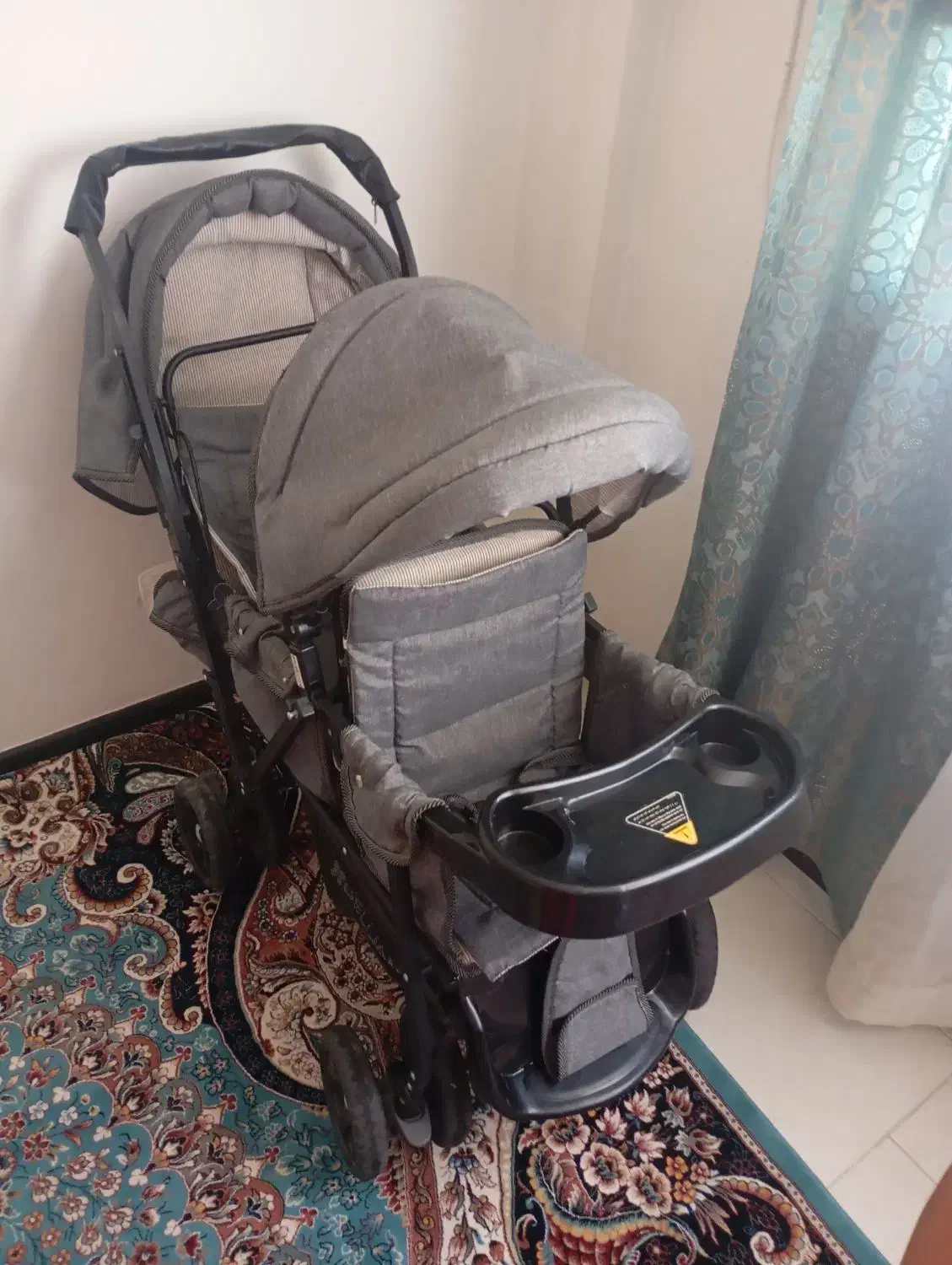 بدلیل نداشتن جا|کالسکه و لوازم جانبی|بومهن, |دیوار