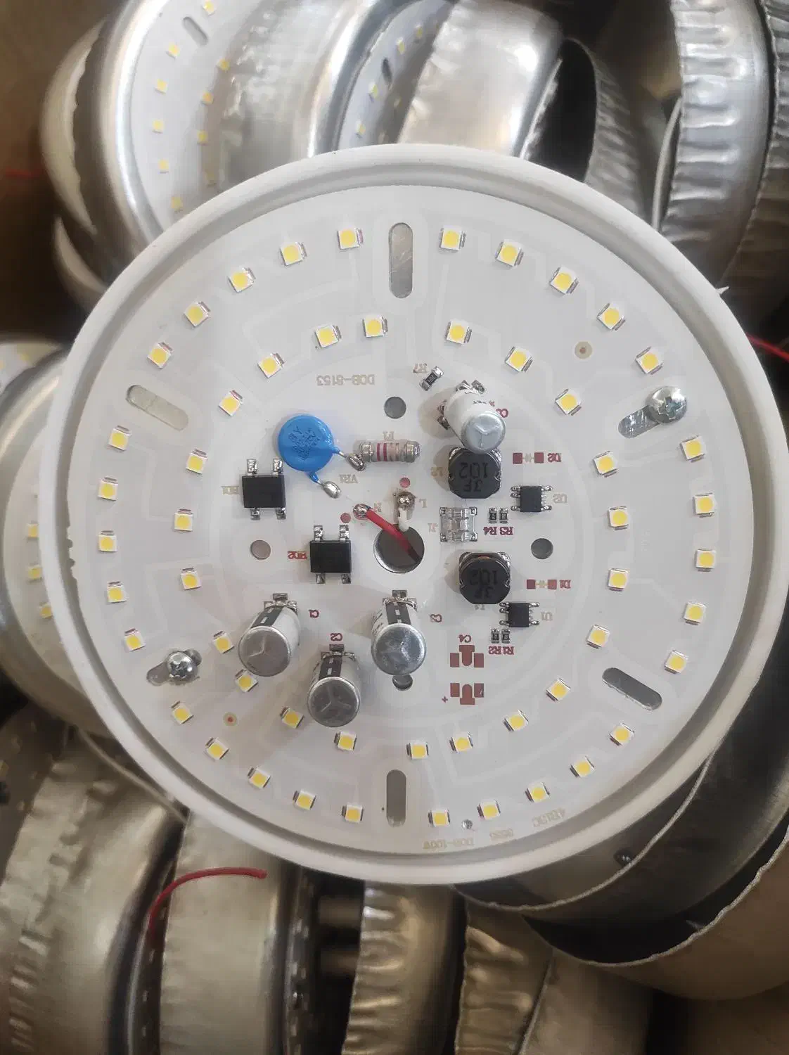 لامپ ۱۰۰ وات|لامپ و چراغ|کرمانشاه, |دیوار