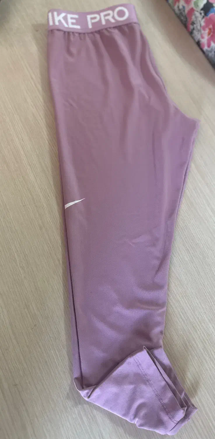 لگ ورزشی nike pro|لباس|شیراز, فرهنگ شهر|دیوار