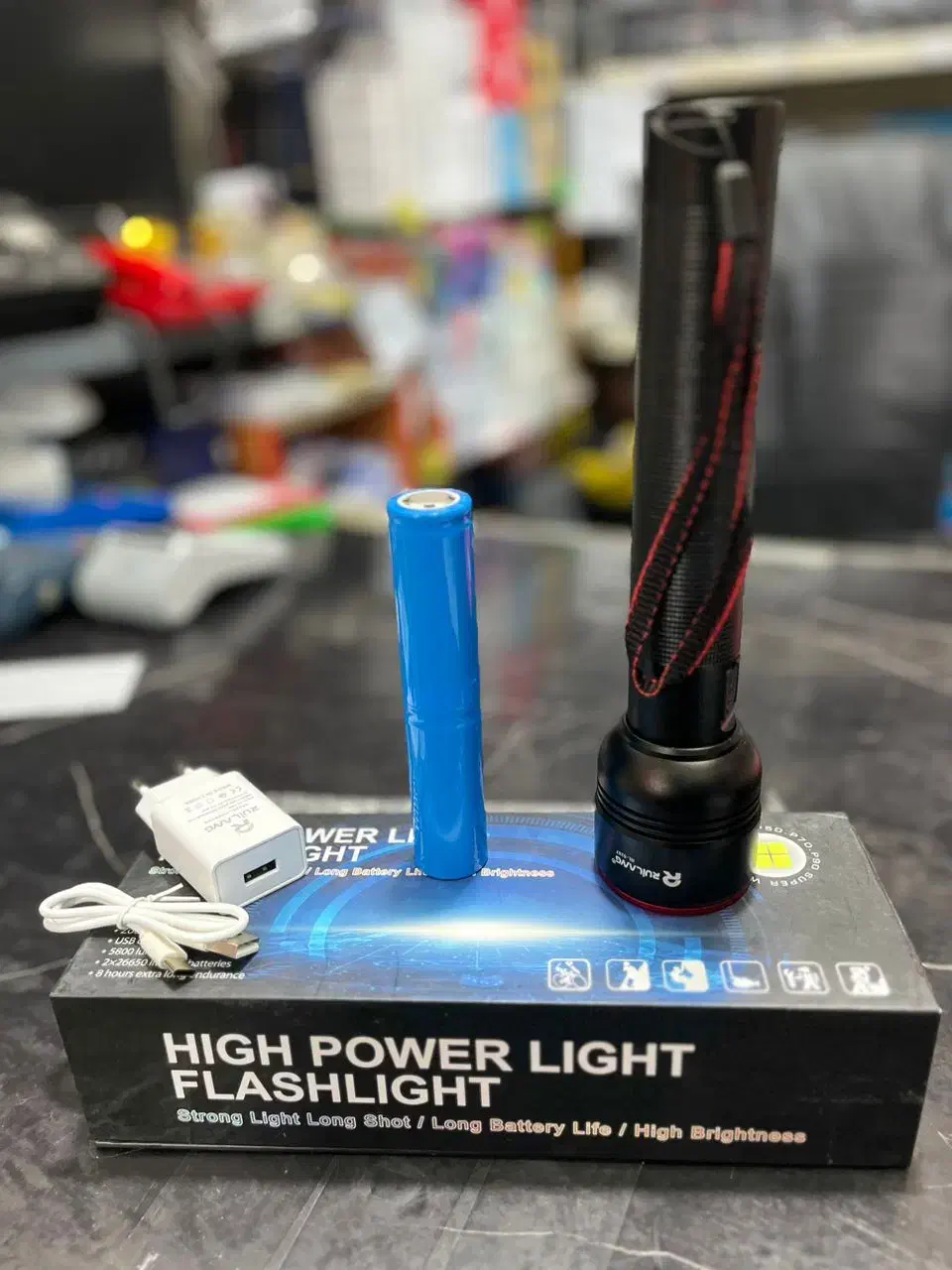 چراغ دستی ملاثانی|لامپ و چراغ|باوی, |دیوار