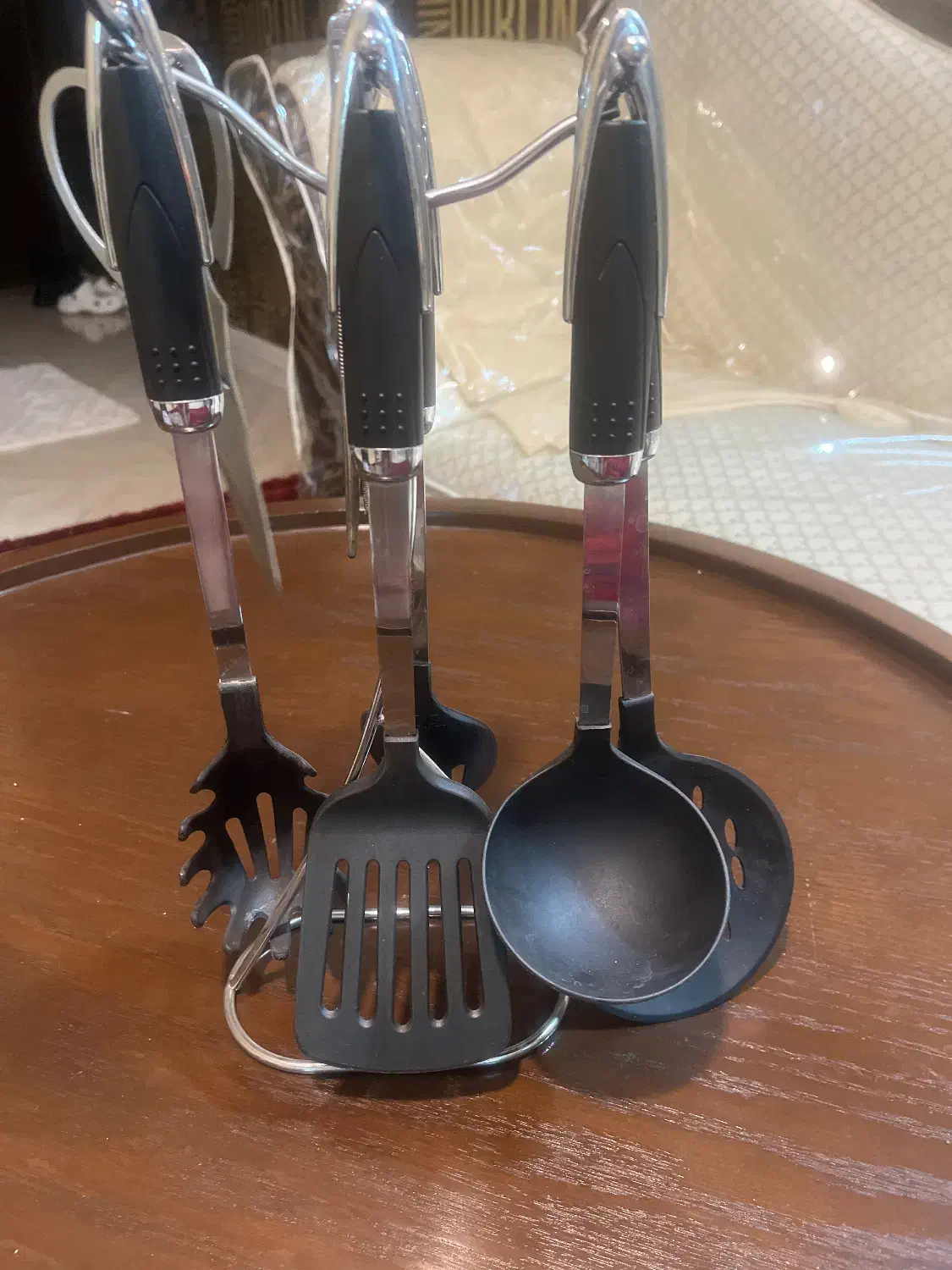 ست کفگیر ملاقه|آب‌چکان و نظم‌دهنده ظروف|مشهد, شهید فرامرز عباسی|دیوار