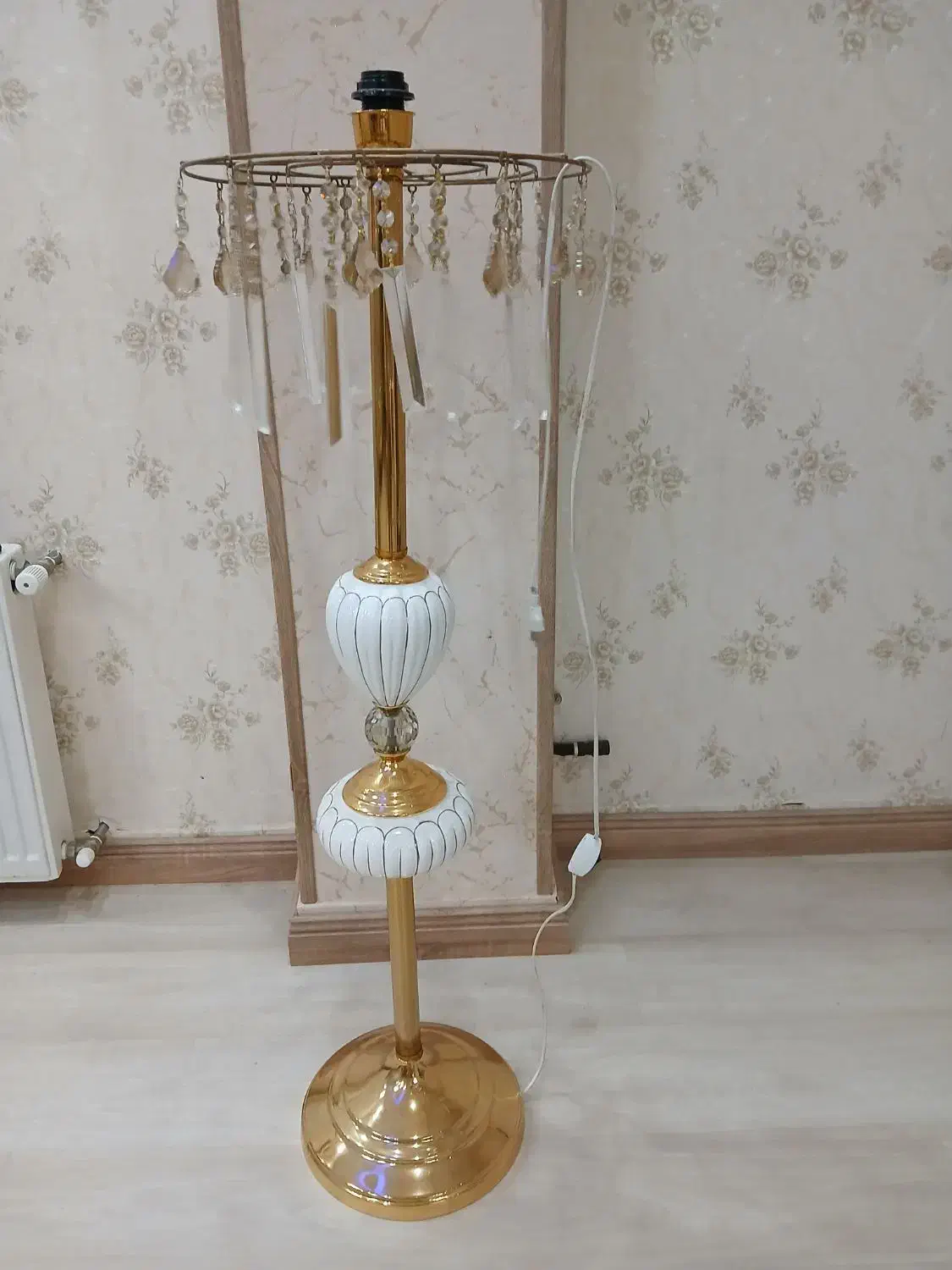 کنارسالنی|چراغ خواب و آباژور|اردبیل, |دیوار