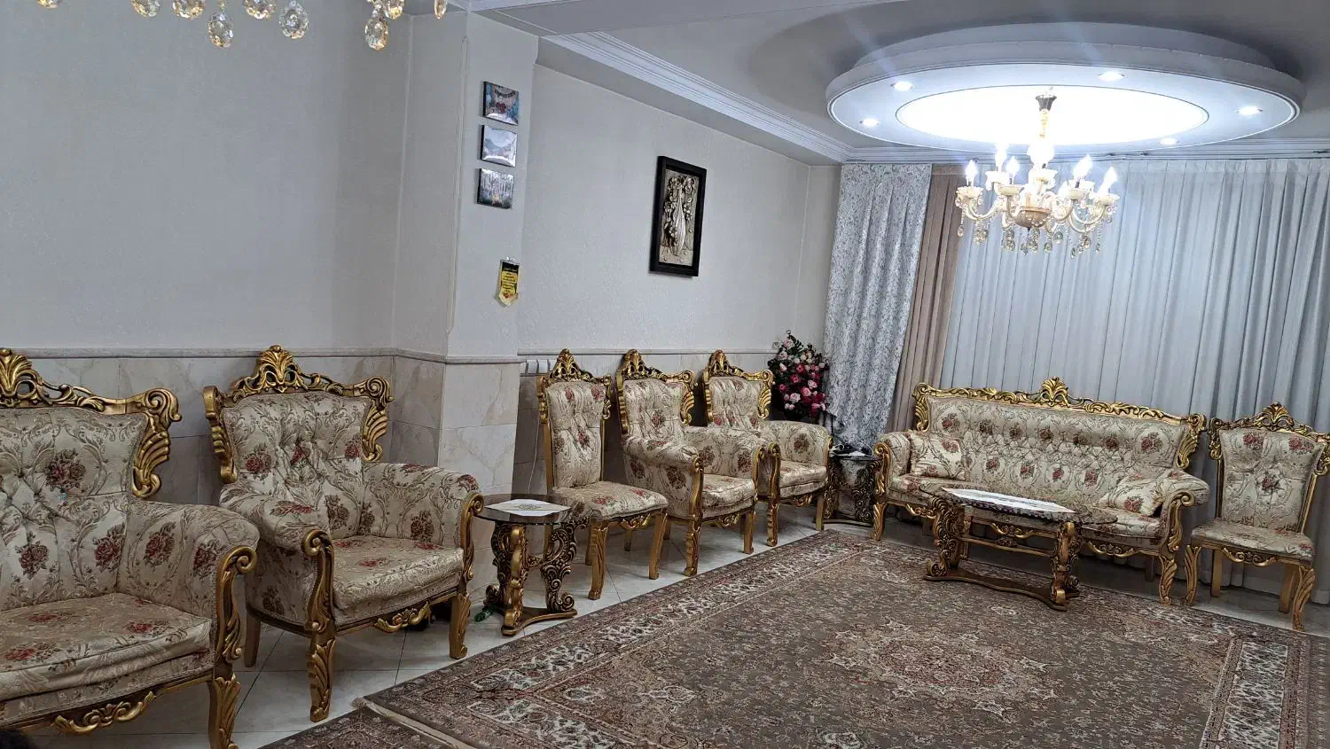 مبل سلطنتی ۹ نفره|مبلمان خانگی و میز عسلی|گلستان (تهران), |دیوار