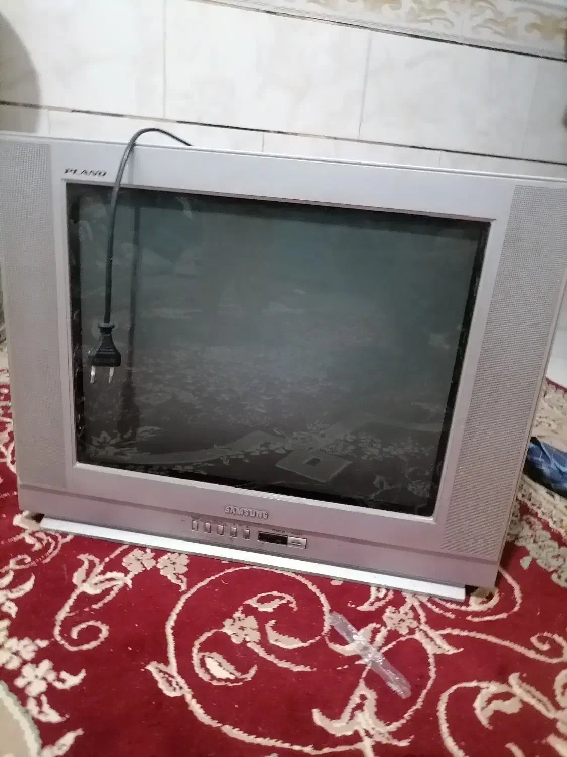 تلویزیون سامسونگ 24اینج|تلویزیون و پروژکتور|زرند, |دیوار