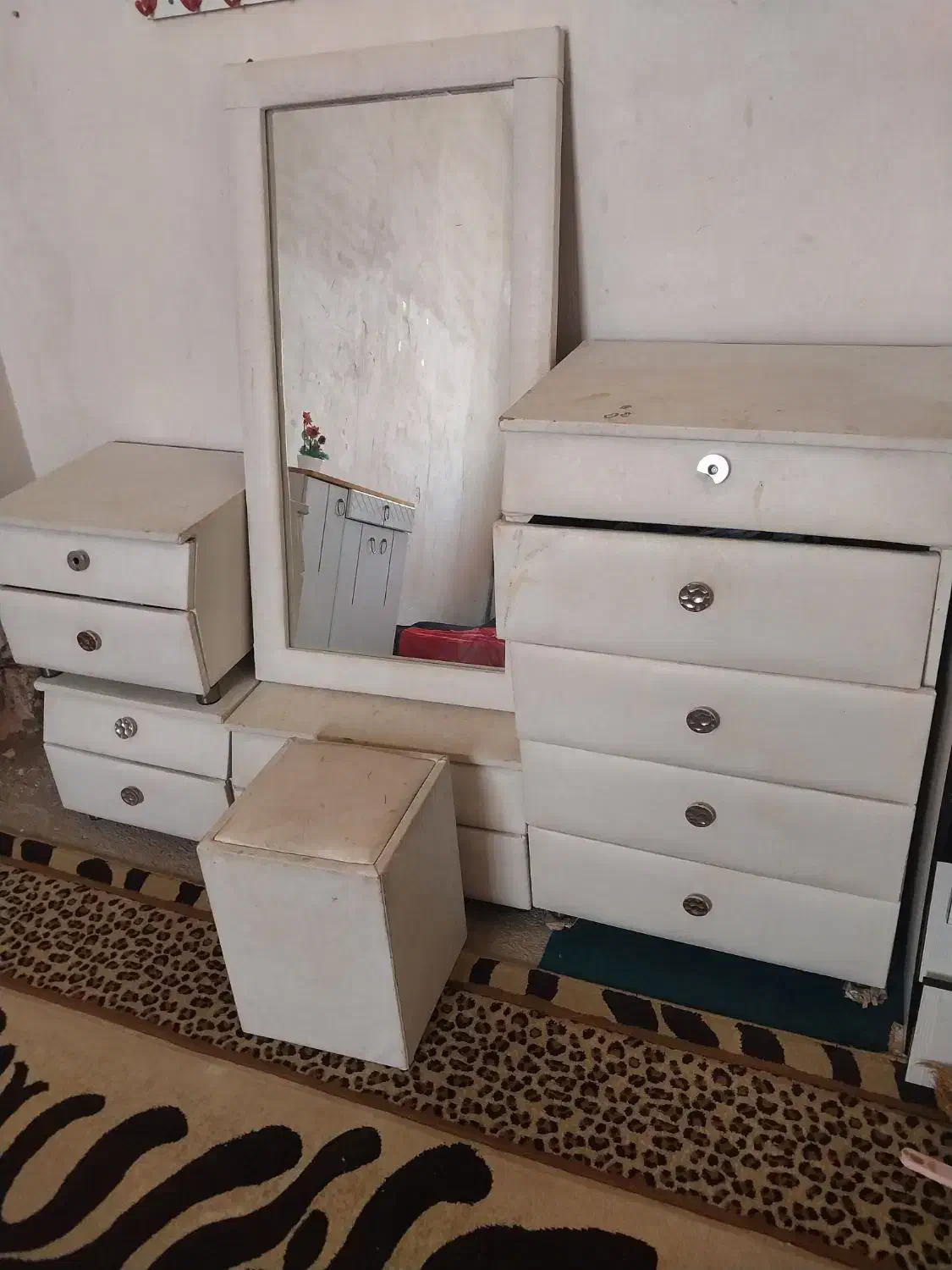 سرویس خواب|تخت و سرویس خواب|یاسوج, |دیوار