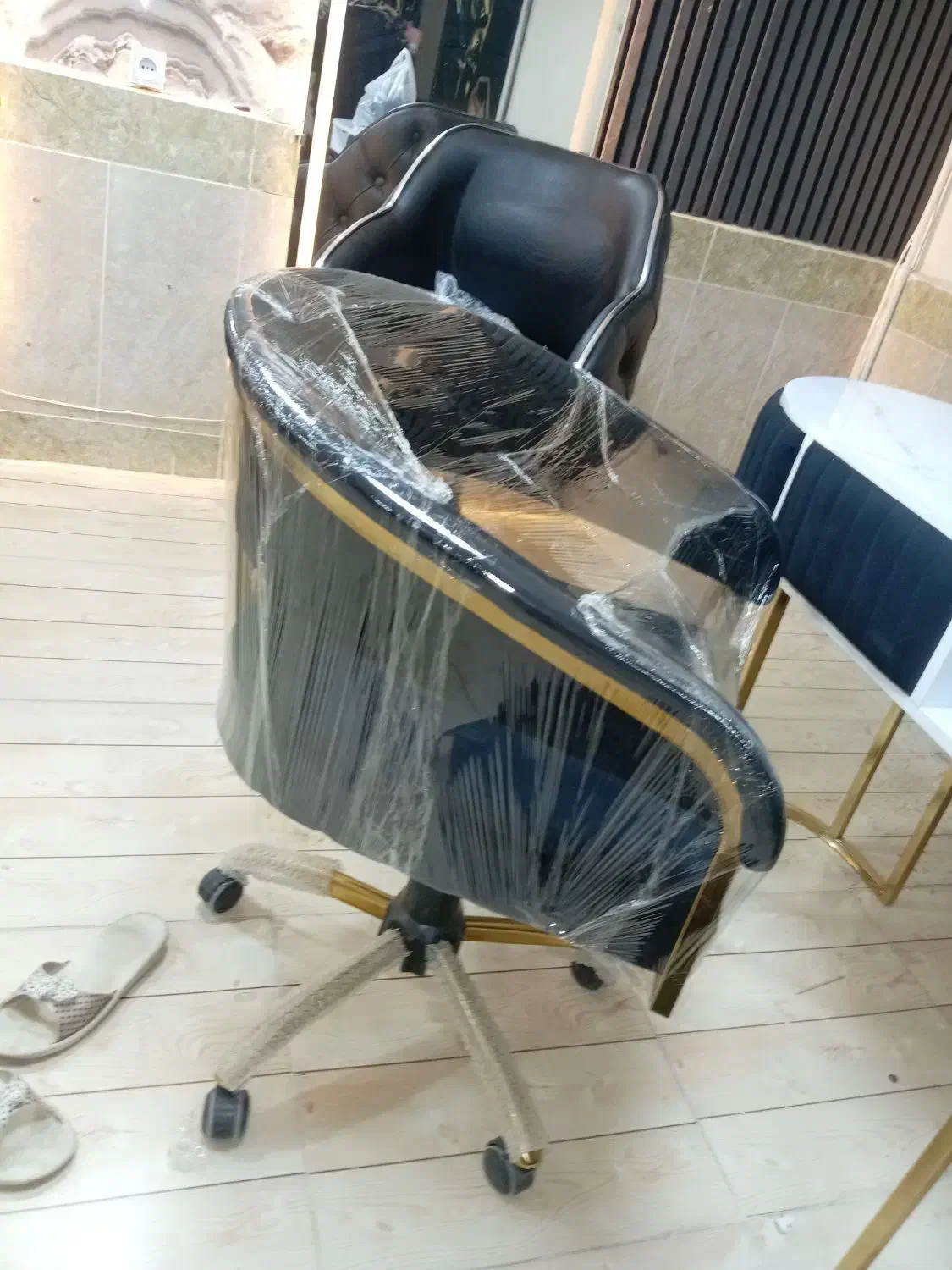 لوازم تجهیزات سالن زیبایی جزعی و کلی|آرایشگاه و سالن‌های زیبایی|تربت‌حیدریه, فرمانداری|دیوار