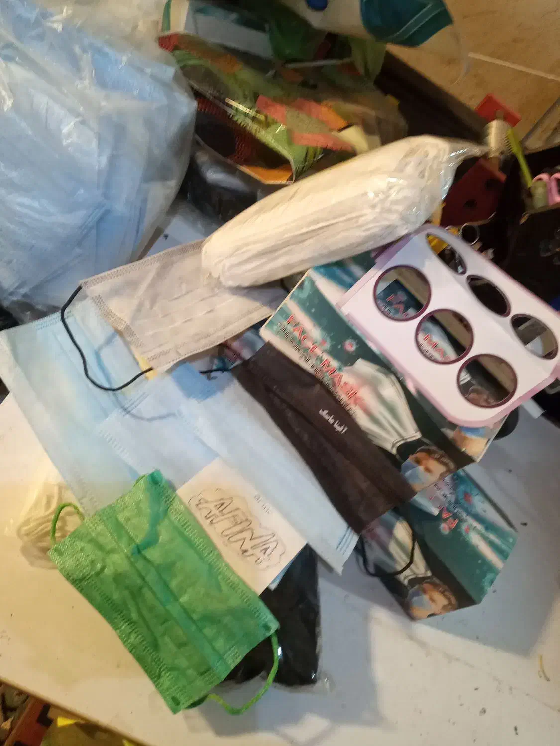 ماسک سه لایه ملت دار. جنس خوب|آرایشی، بهداشتی، درمانی|قزوین, |دیوار