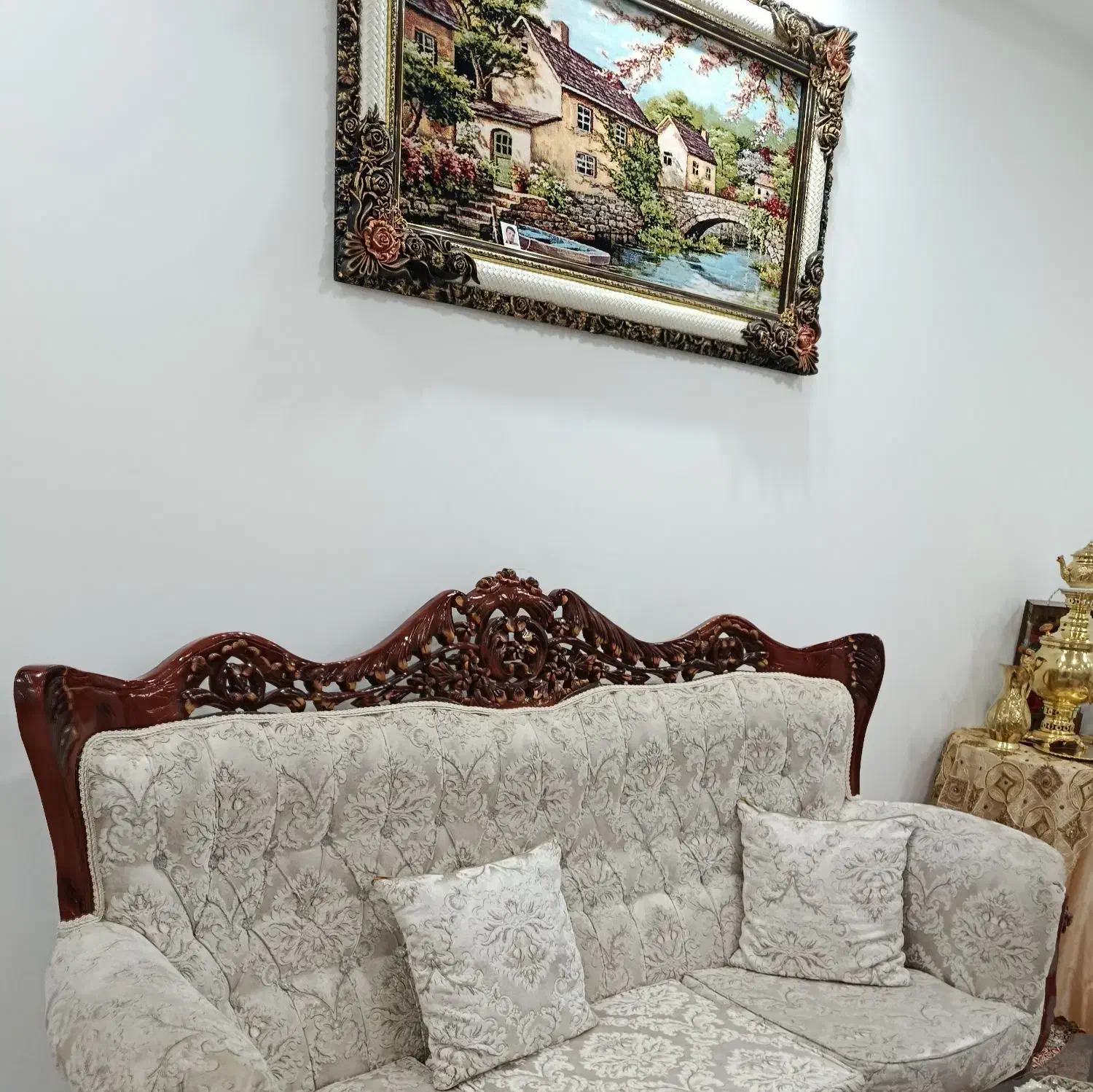 مبلمان سلطنتی|مبلمان خانگی و میز عسلی|مریوان, |دیوار