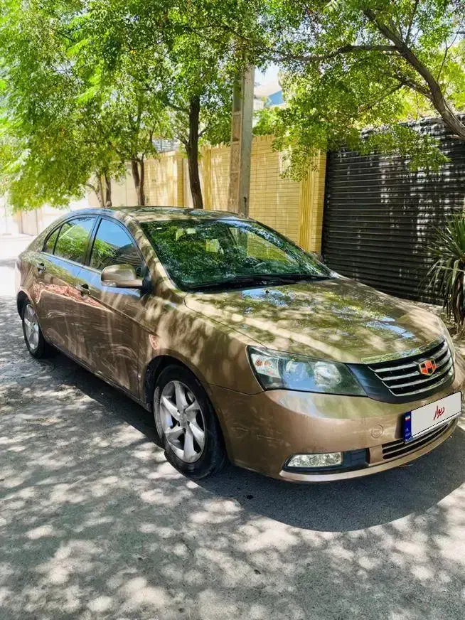 جیلی ام گرند اتومات بدون رنگ ضربه|خودرو سواری و وانت|کرمان, |دیوار