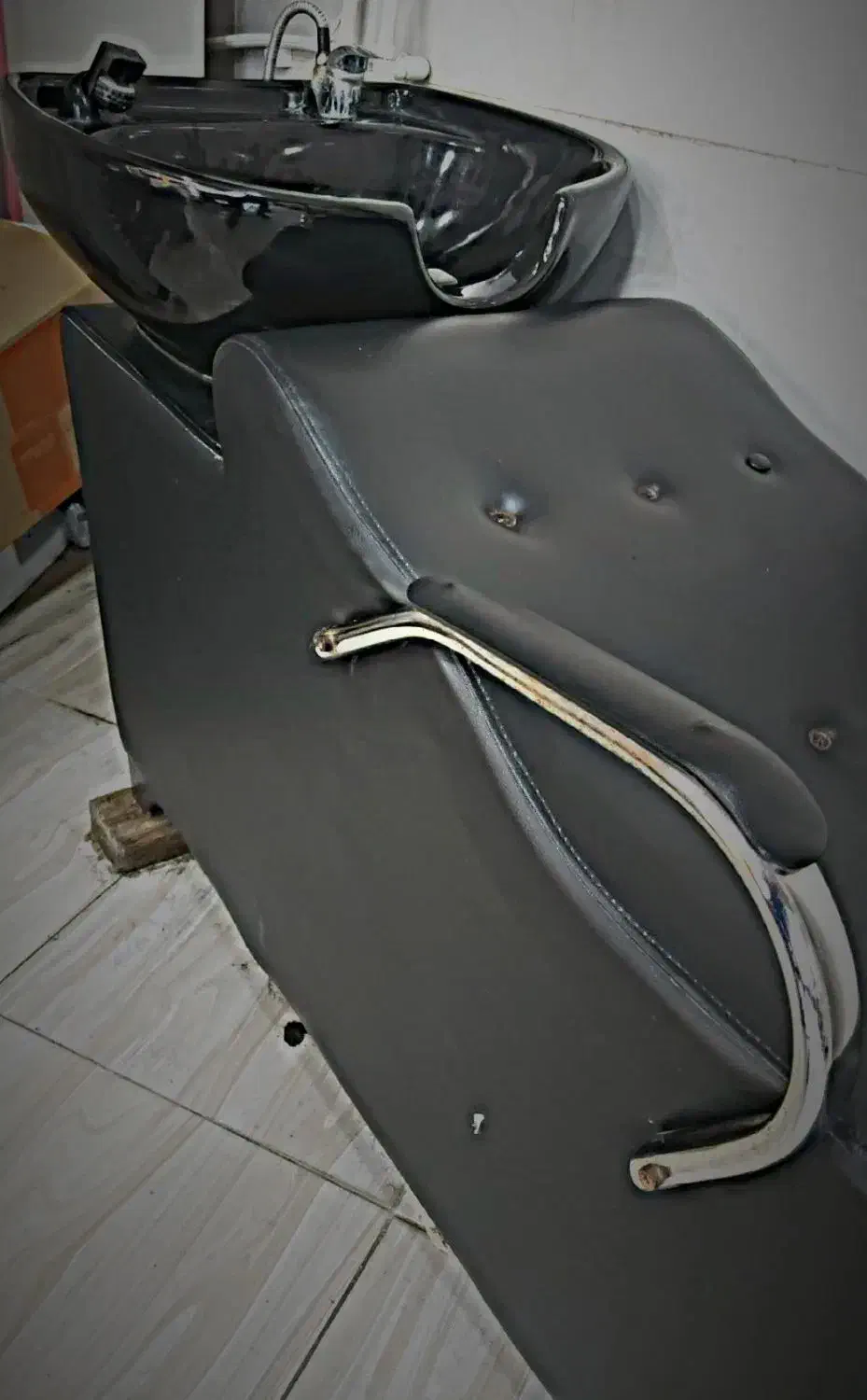 مبل ۲نفره|مبلمان خانگی و میز عسلی|رشت, جهاد|دیوار