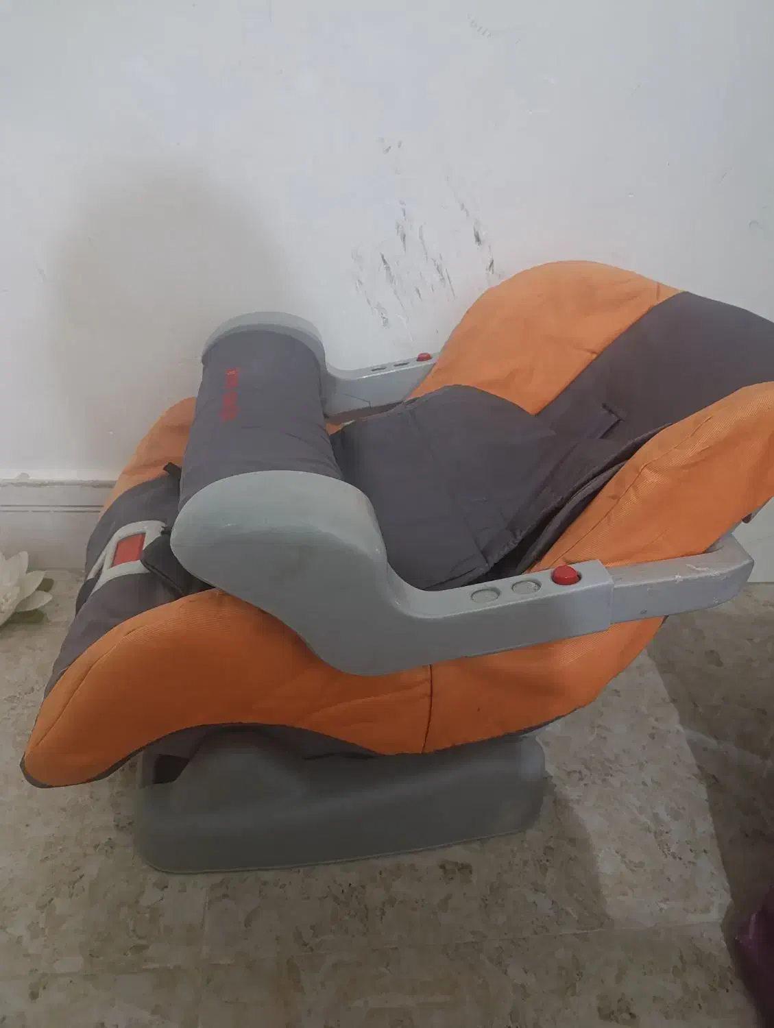 صندلی کودک|تخت و صندلی بچه|مسجد سلیمان, |دیوار