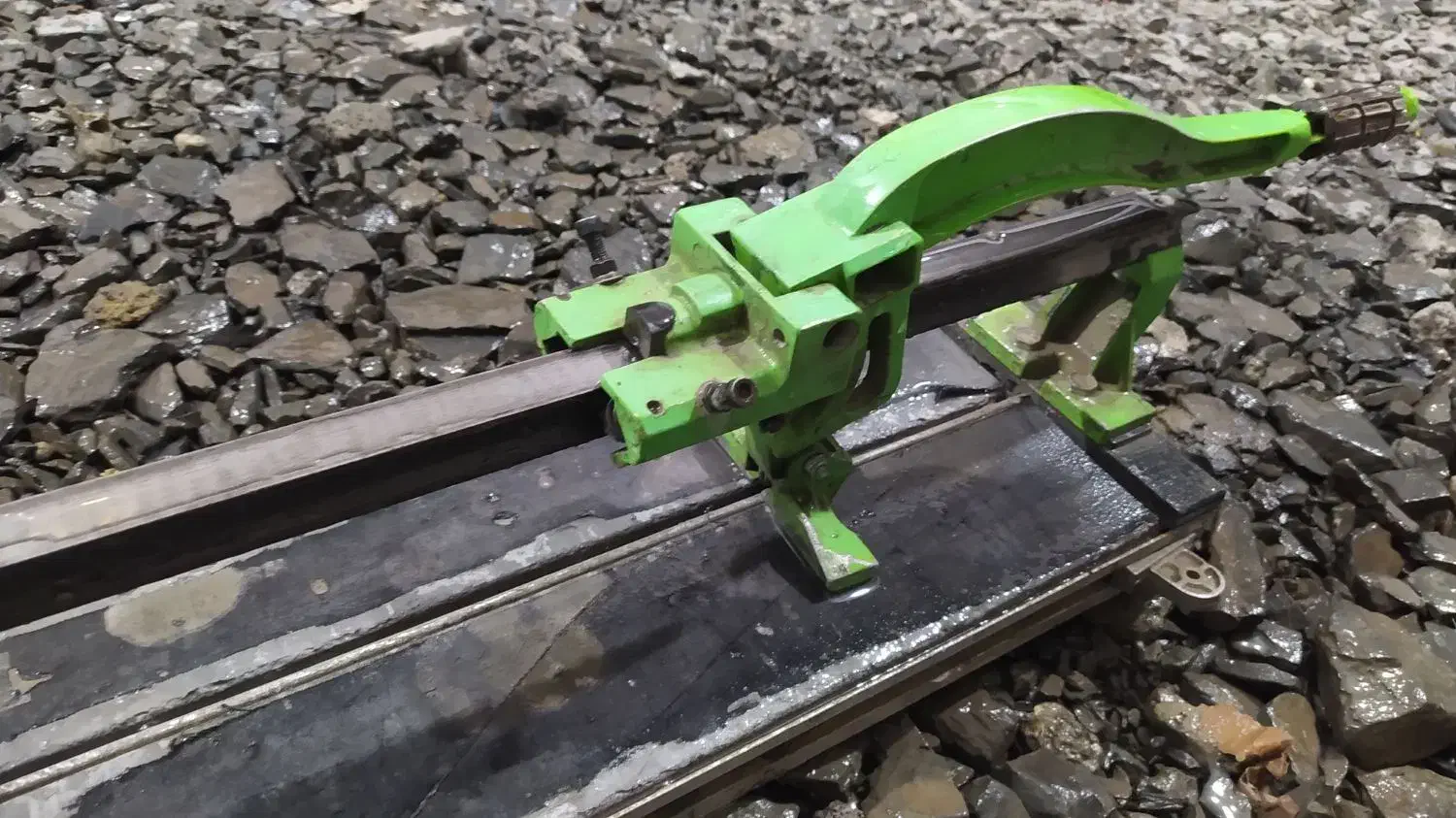 سلام سرامیک بر خارجی اسلواکی ۱متر برش|ابزارآلات|سنندج, |دیوار