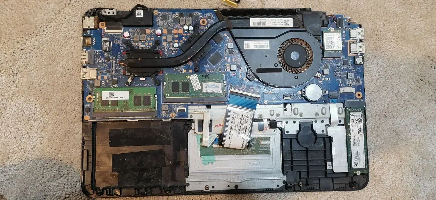 لب تاپ hp دو گرافیکی|رایانه همراه|بندر دیر, |دیوار