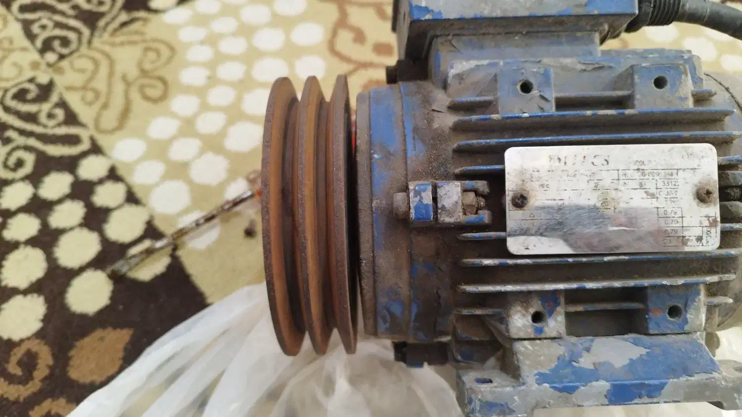 پمپ سه فاز سالم اصل ایتالیا با پلی تسمه ای تهویه|سایر لوازم برقی|بندرعباس, |دیوار