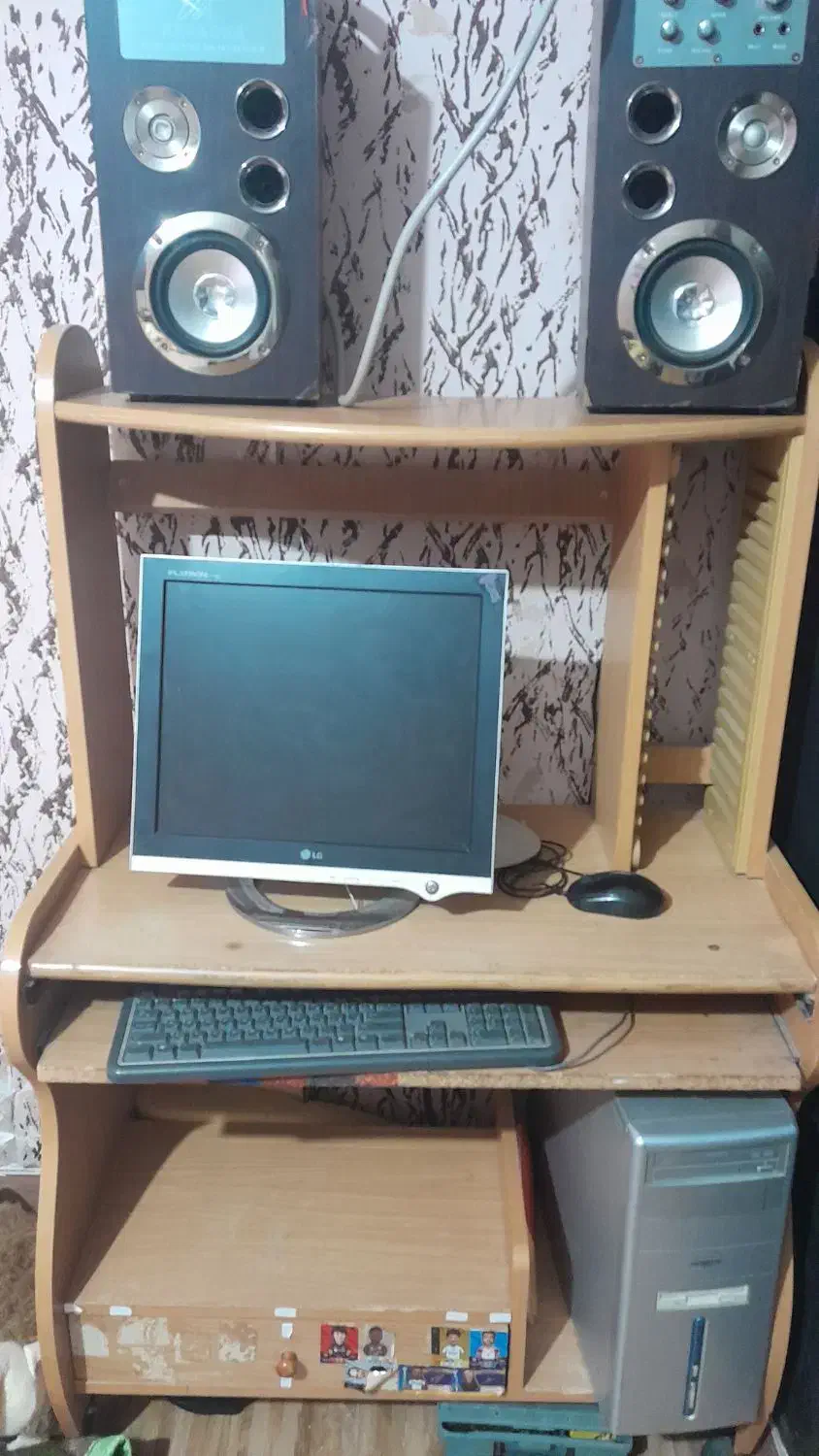 کامپوتر ومیز|رایانه رومیزی|بندرعباس, |دیوار