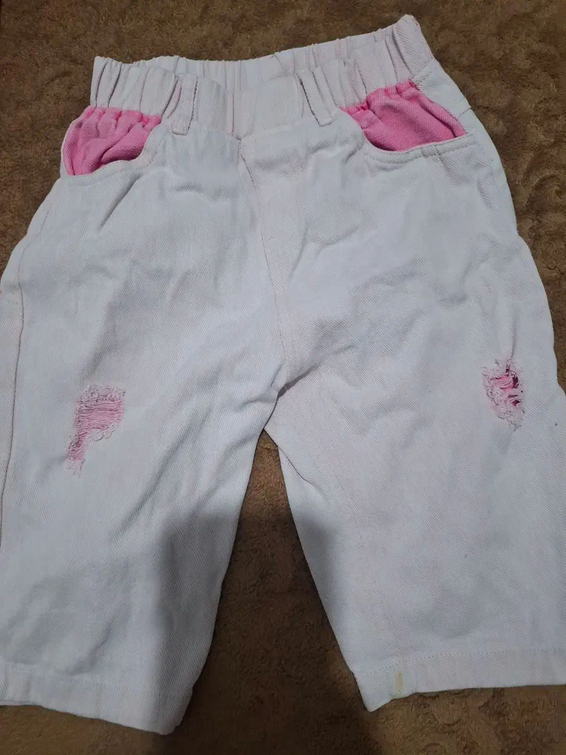 لباس دخترانه جنس خوب.|لباس|رباط‌کریم, رباط‌کریم|دیوار