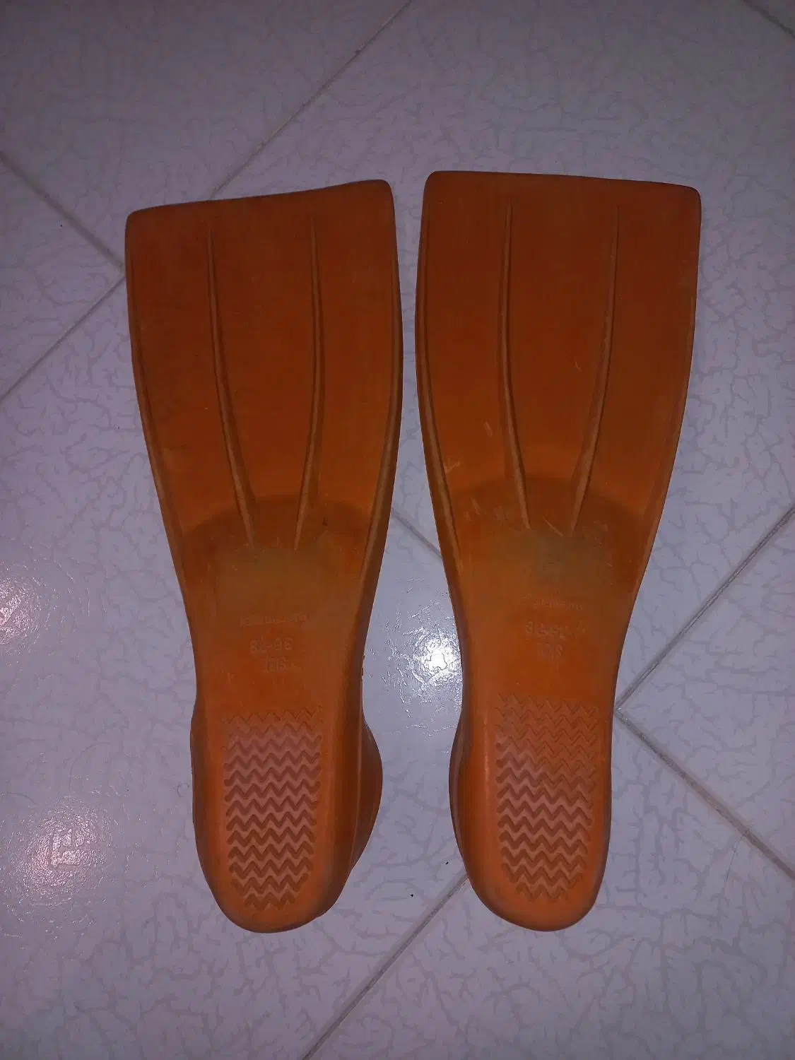 فین شنا بلند|غواصی و ورزش‌های آبی|تهران, شمس‌آباد|دیوار