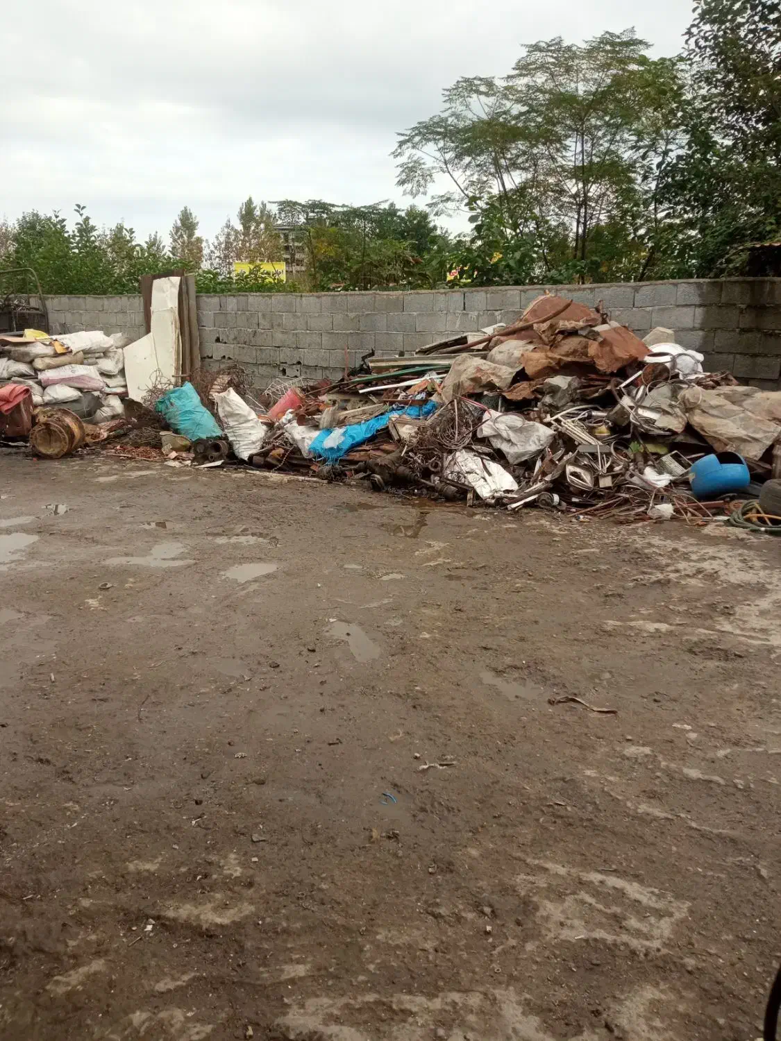 کارگر  وارد به انبار ضایعات در استان مازندران|استخدام صنعتی، فنی، مهندسی|چالوس, |دیوار