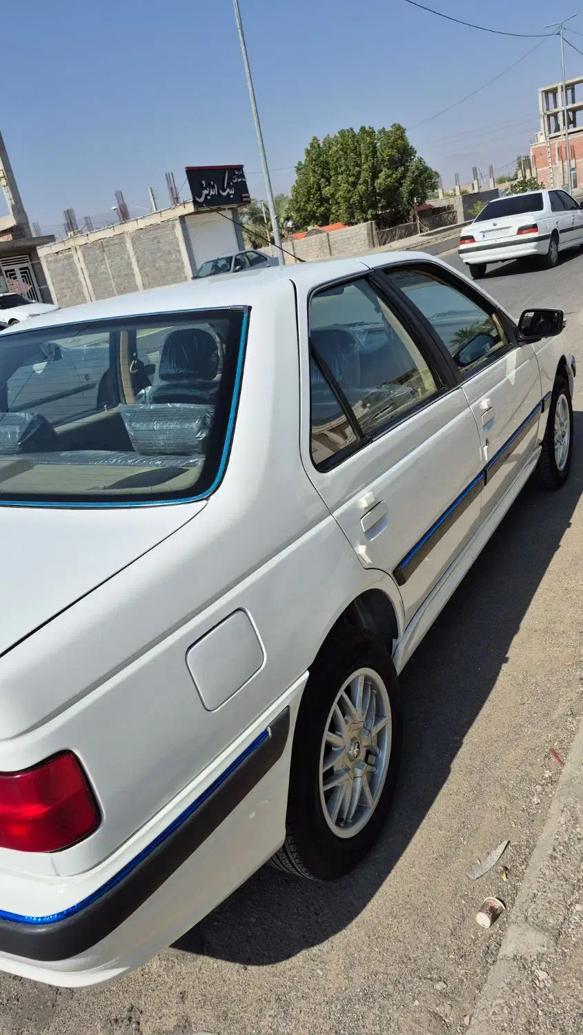 پارس سال موتور قدیم ۱۴۰۰|خودرو سواری و وانت|کهنوج, |دیوار