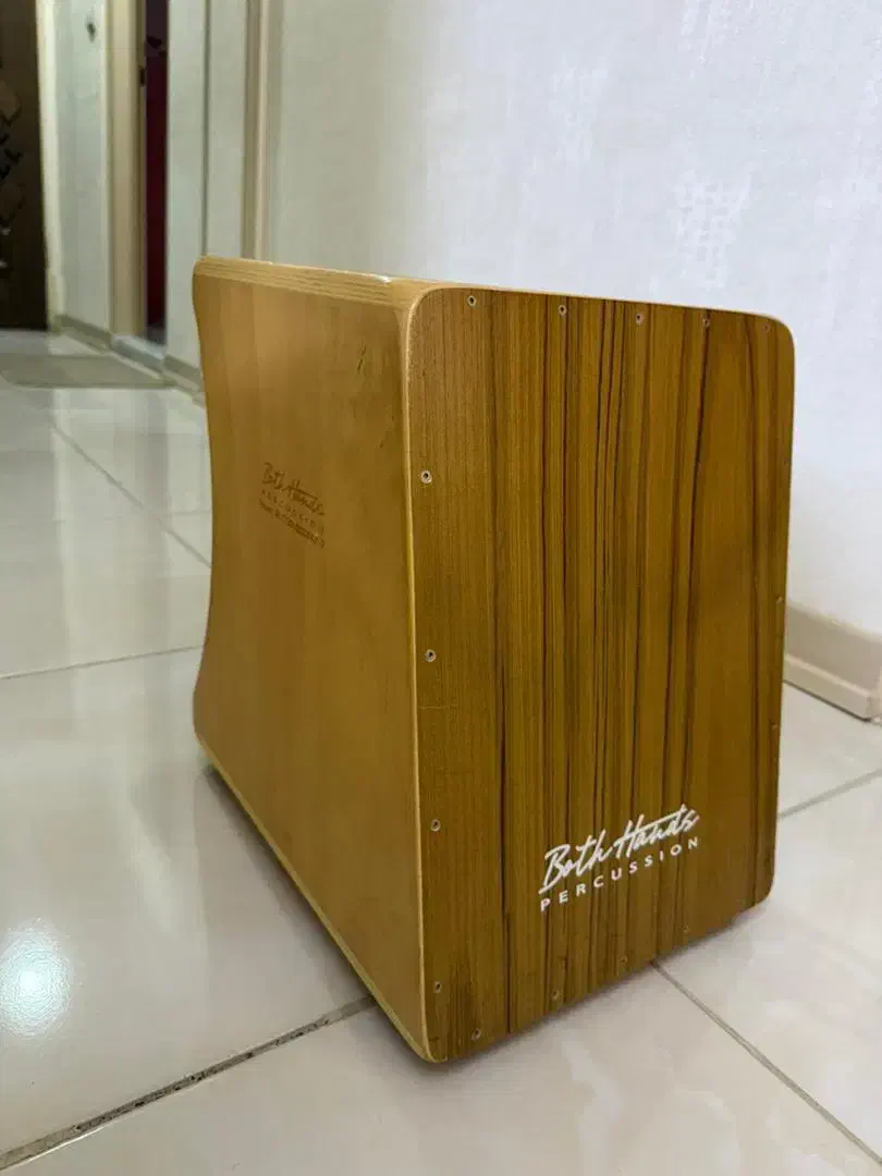 کاخون BH|درام و پرکاشن|اصفهان, شفق|دیوار