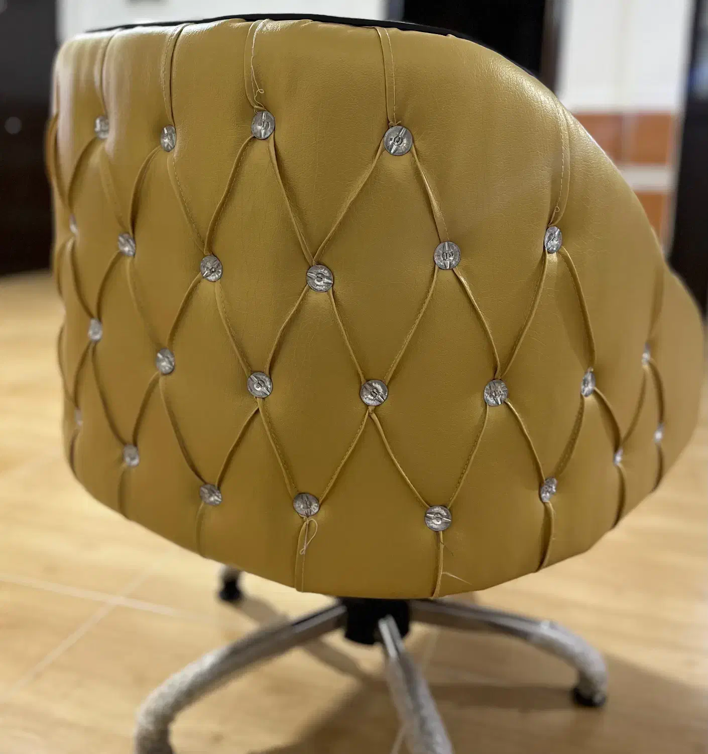 فروش فوری صندلی ارایشگاهی|آرایشگاه و سالن‌های زیبایی|بندر ماهشهر, |دیوار