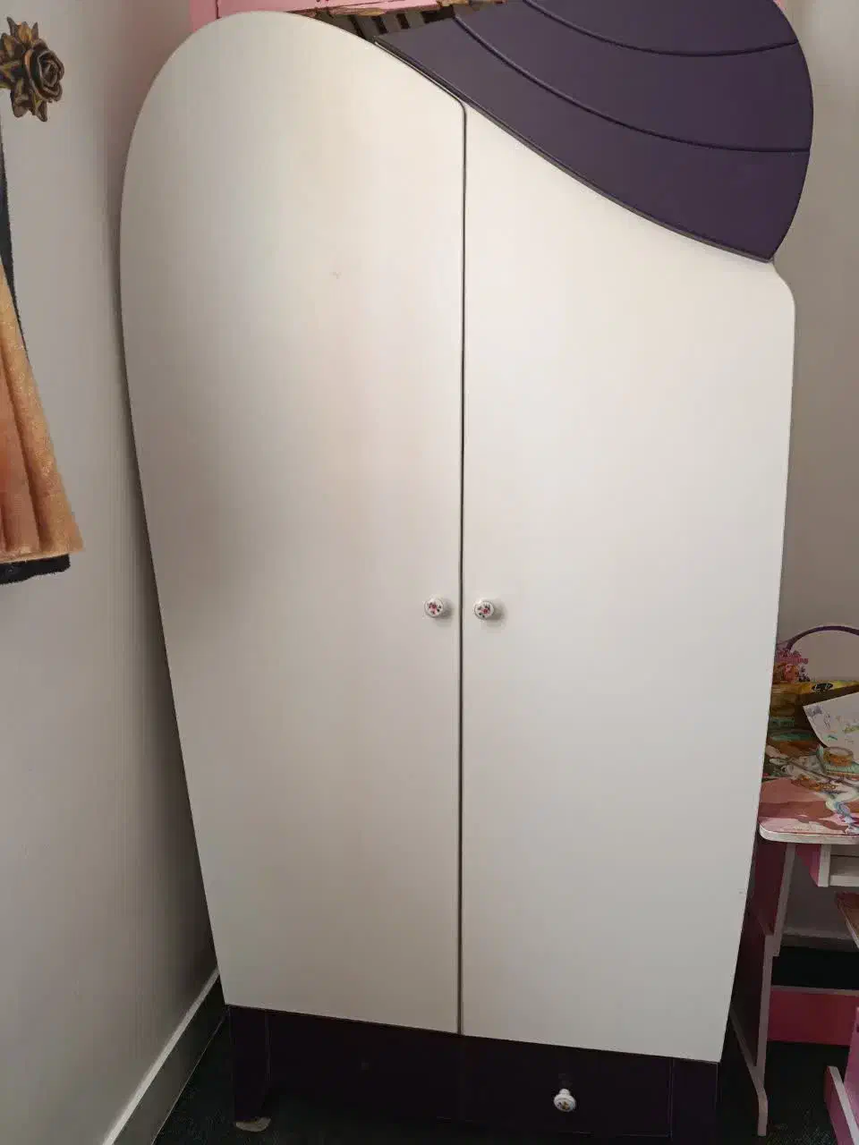 تخت وکمدوفرش|اسباب و اثاث بچه|سمنان, |دیوار