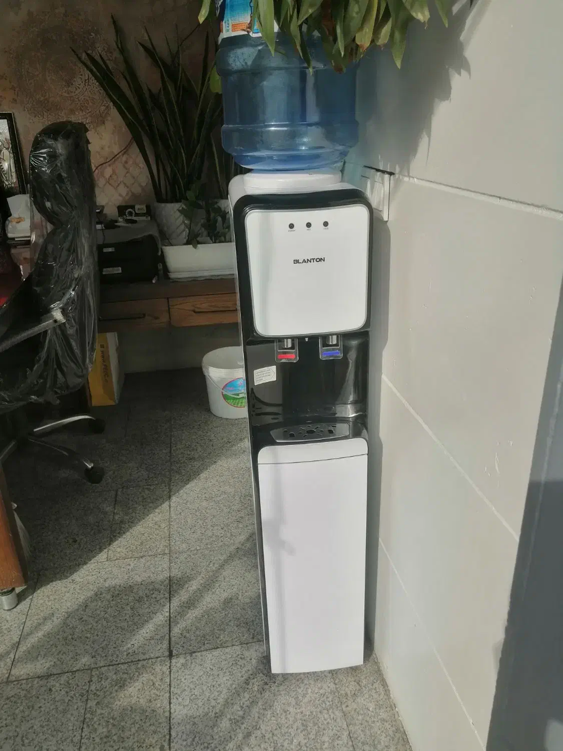 لوازم خانه(آبسردکن یخچالدار. کولر. TV)|تلویزیون و پروژکتور|خاوران, |دیوار