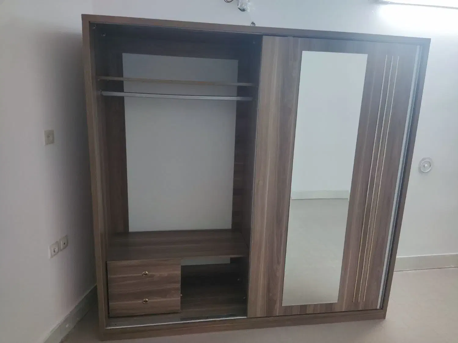 کمد لباس|جاکفشی، کمد، دراور|خور (فارس), |دیوار