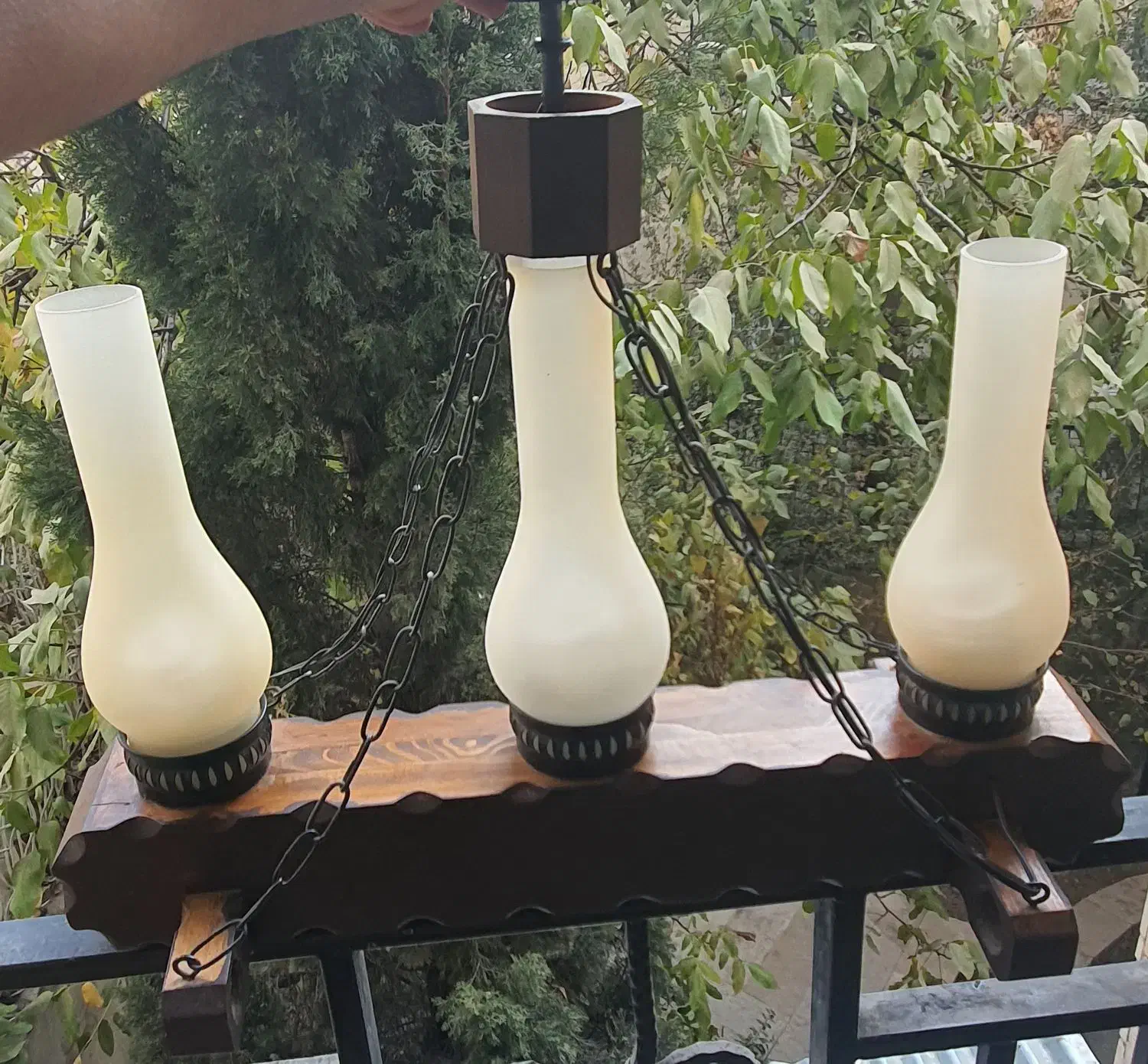 لوستر آویز چوبی سه شعله لامپا|لوستر و چراغ آویز|تهران, نیاوران|دیوار