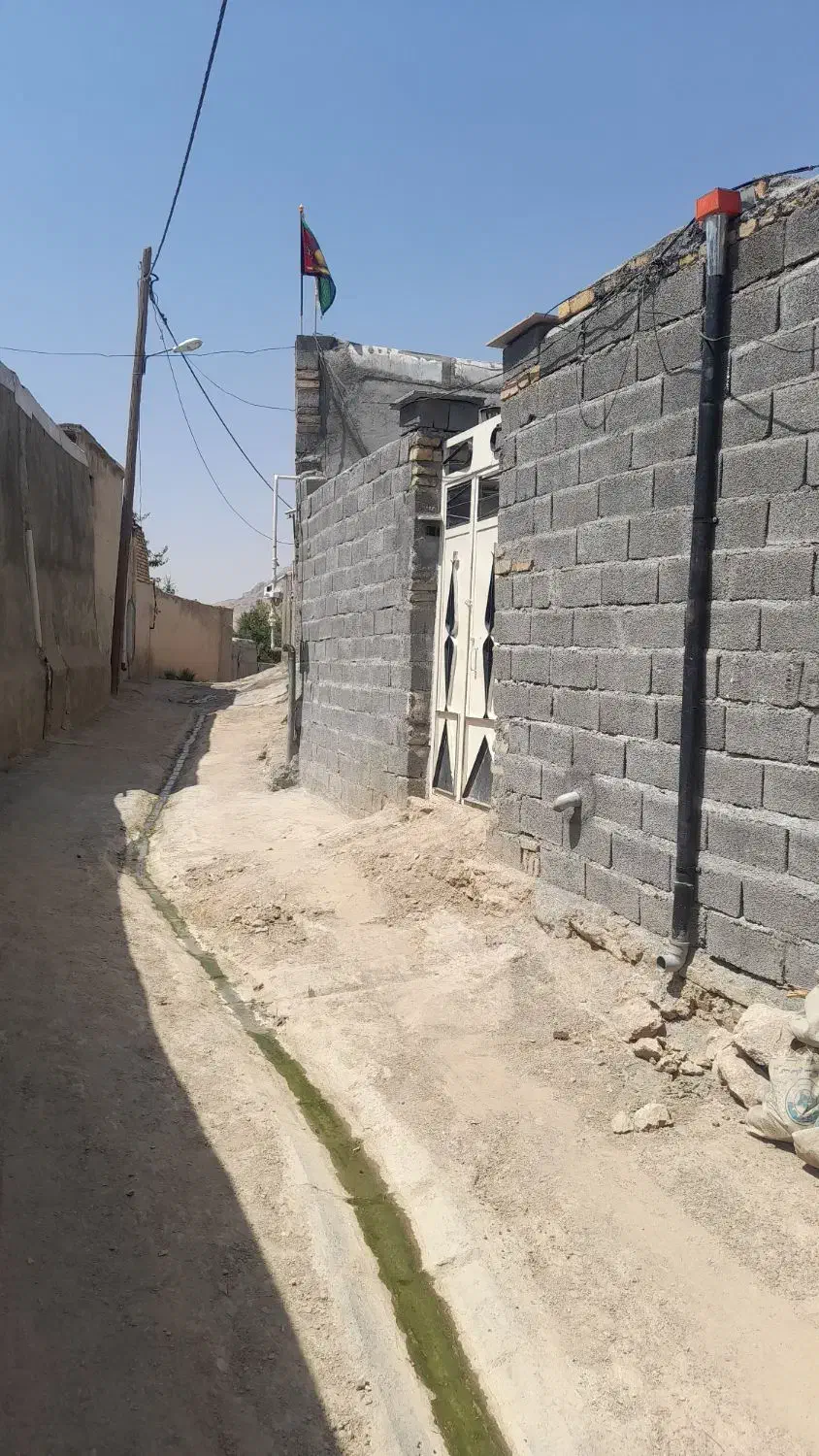 فروش خانه ویلایی ۱۳۰ متر در شهر صحنه روستای بیدسرخ|فروش خانه و ویلا|صحنه, |دیوار