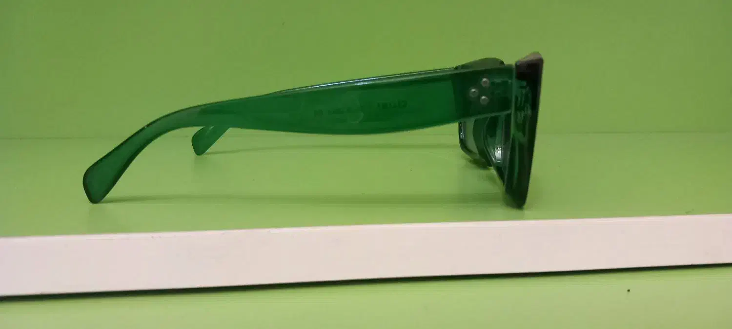 عینک آفتابی زنانه|زیورآلات و اکسسوری|میانه, |دیوار