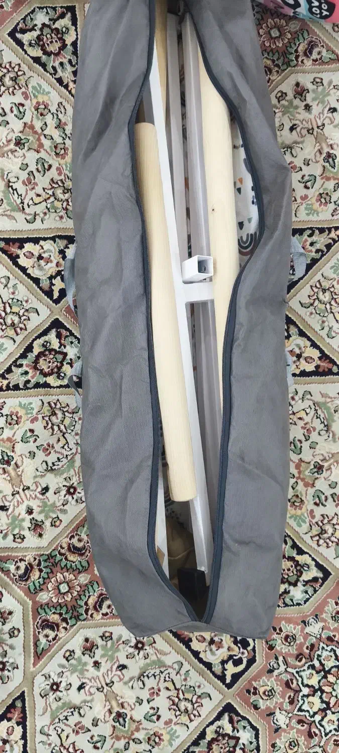 بانوچ گهواره|تخت و صندلی بچه|کاشمر, |دیوار