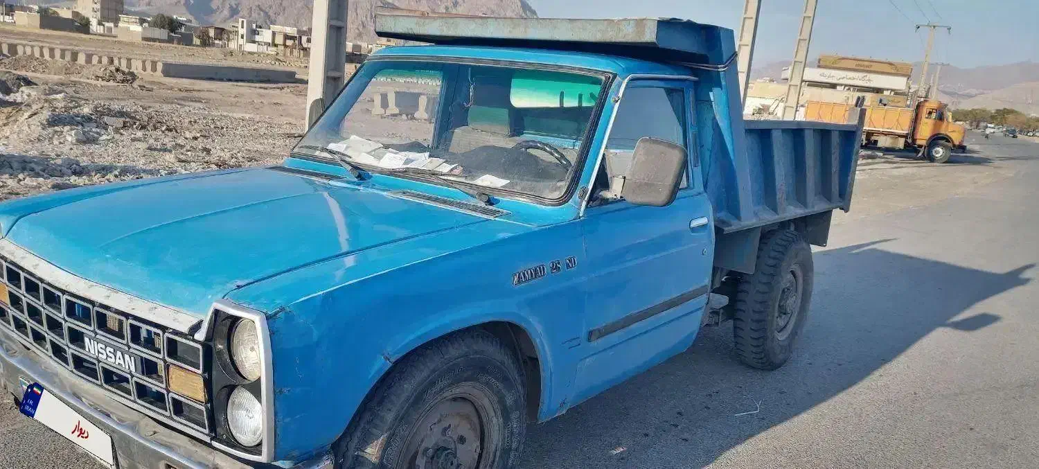 وانت نیسان دیزلی کمپرسی|خودرو سواری و وانت|خرمآباد, |دیوار