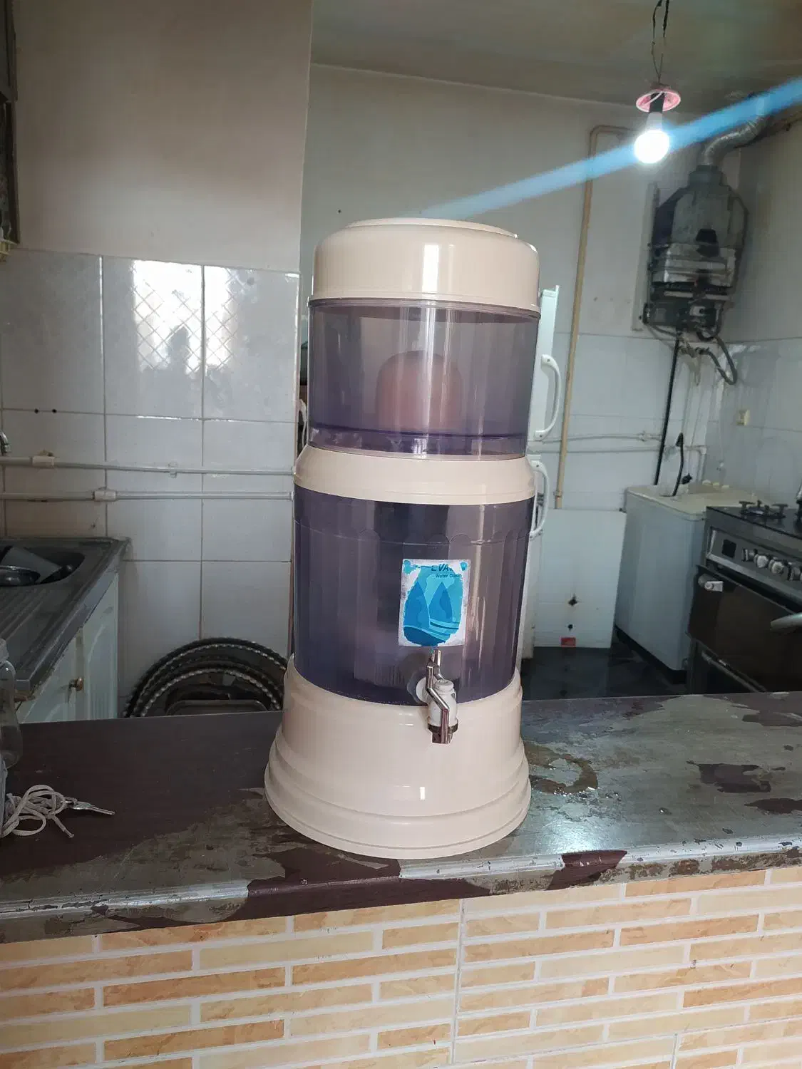 آب تصفیه کن|آبسردکن و تصفیه آب|بروجرد, |دیوار