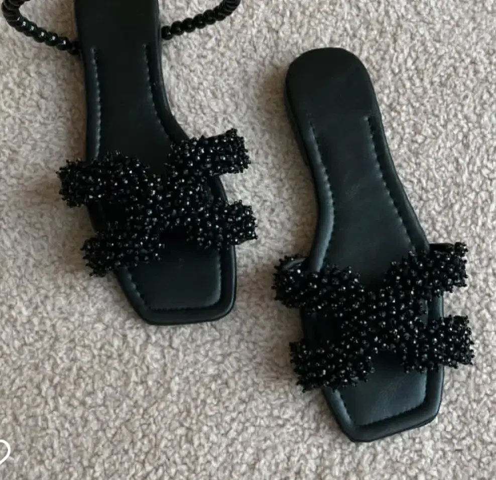 صندل جواهردوزی‌ شده|کیف، کفش، کمربند|دزفول, |دیوار