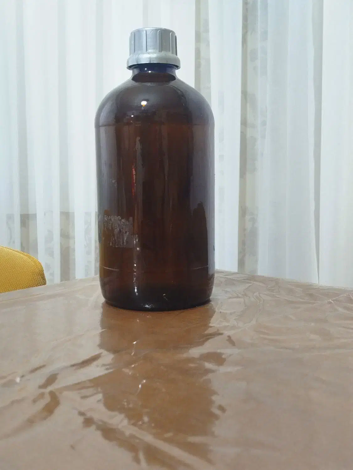 بطری شیشه ای خارجی ۲/۵ لیتری|ظروف نگهدارنده، پلاستیکی، یکبارمصرف|گرگان, |دیوار