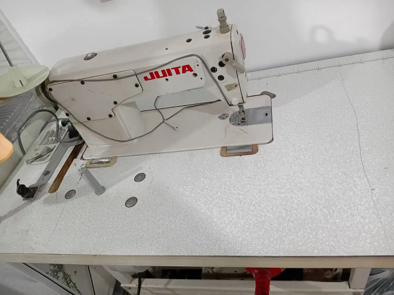 چرخ خیاطی|چرخ خیاطی و ریسندگی|قم, شهر قائم|دیوار