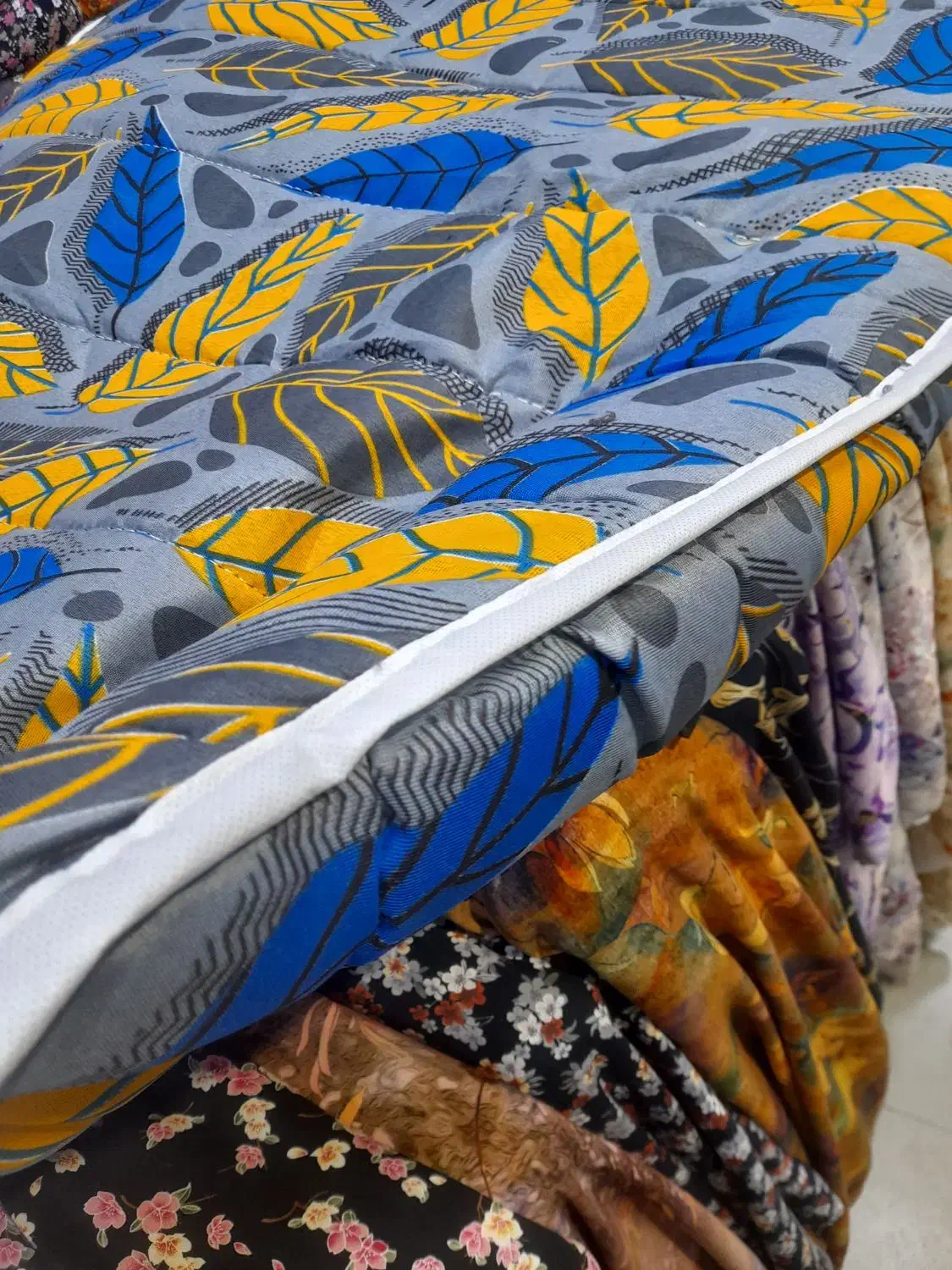 تشک مهمان درجه یک ۳ لایه با کاور|رختخواب، بالش، پتو|تهران, جوادیه|دیوار