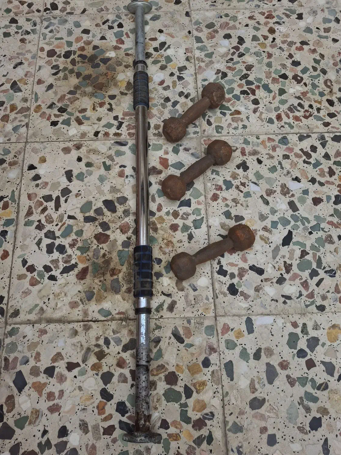 دمبل ومیل بارفیکس|تجهیزات ورزشی|اصفهان, شفق|دیوار