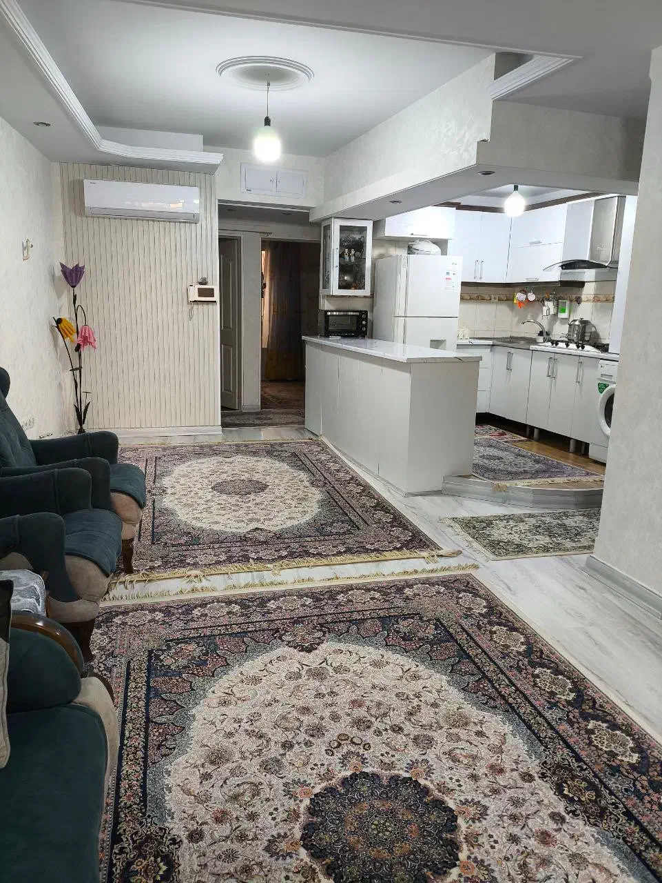 فروش آپارتمان مسکونی در. هفت تیر|فروش آپارتمان|کرج, کارخانه قند|دیوار