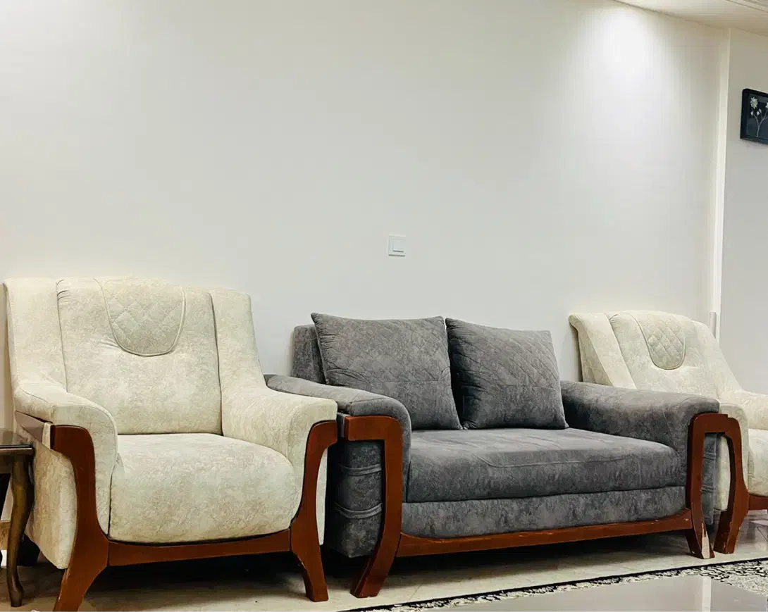 مبل ۷ نفره با میز جلو مبلی|مبلمان خانگی و میز عسلی|یزد, |دیوار