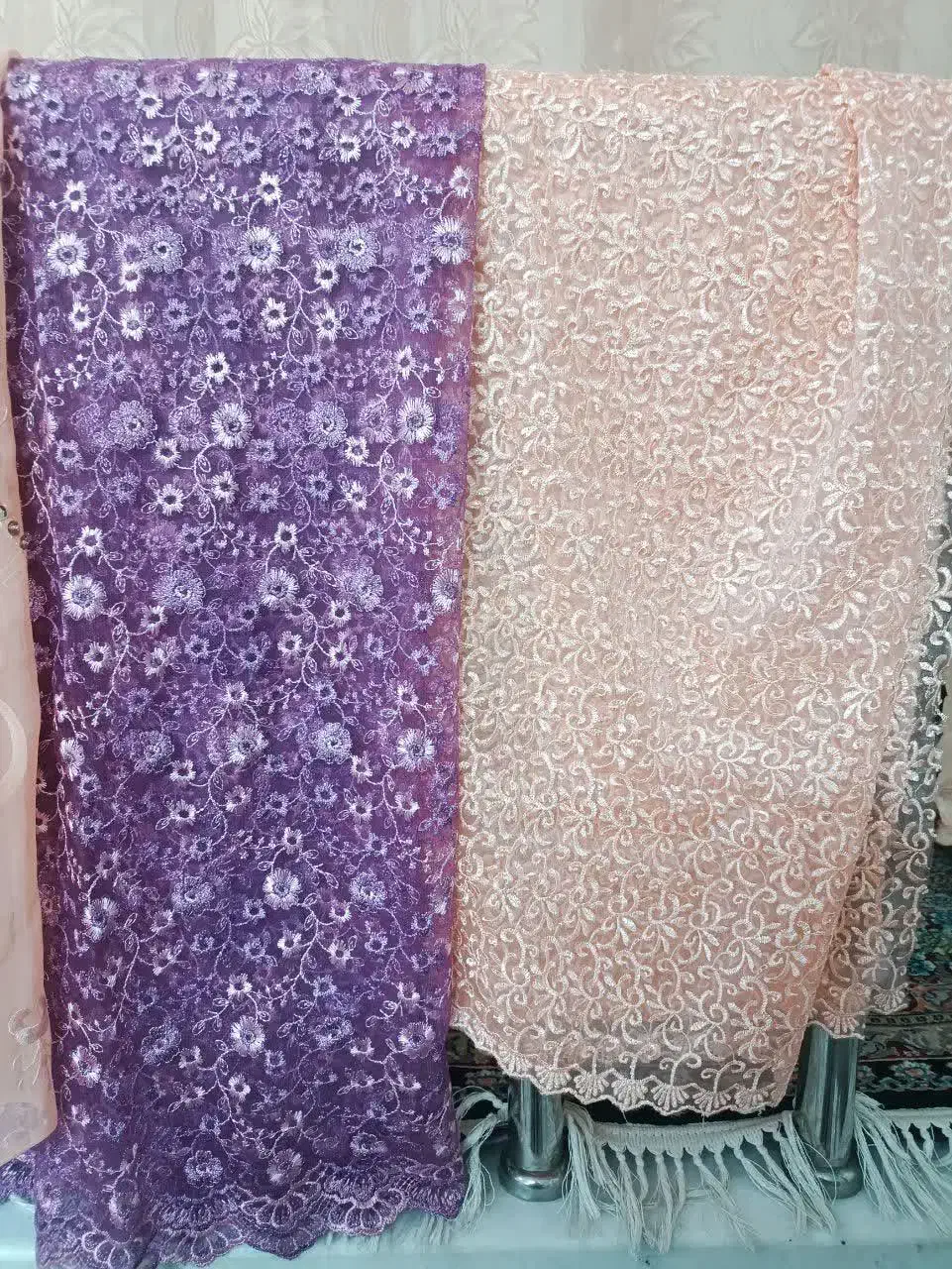 پارچه|لباس|زارچ, |دیوار